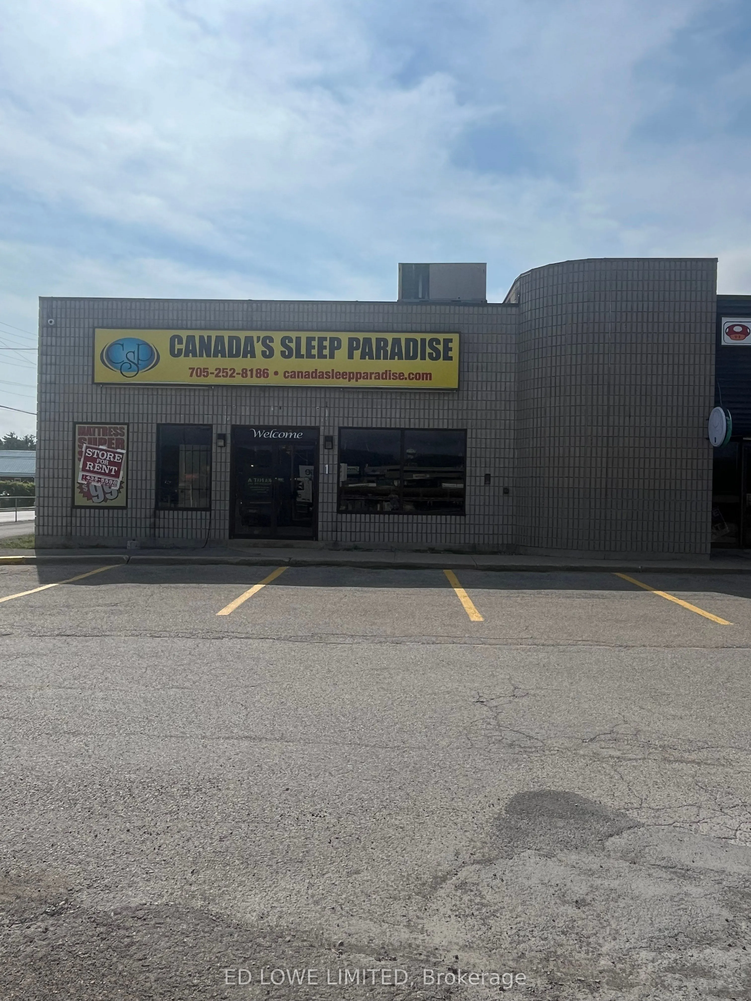 461 Dunlop Street W, #1