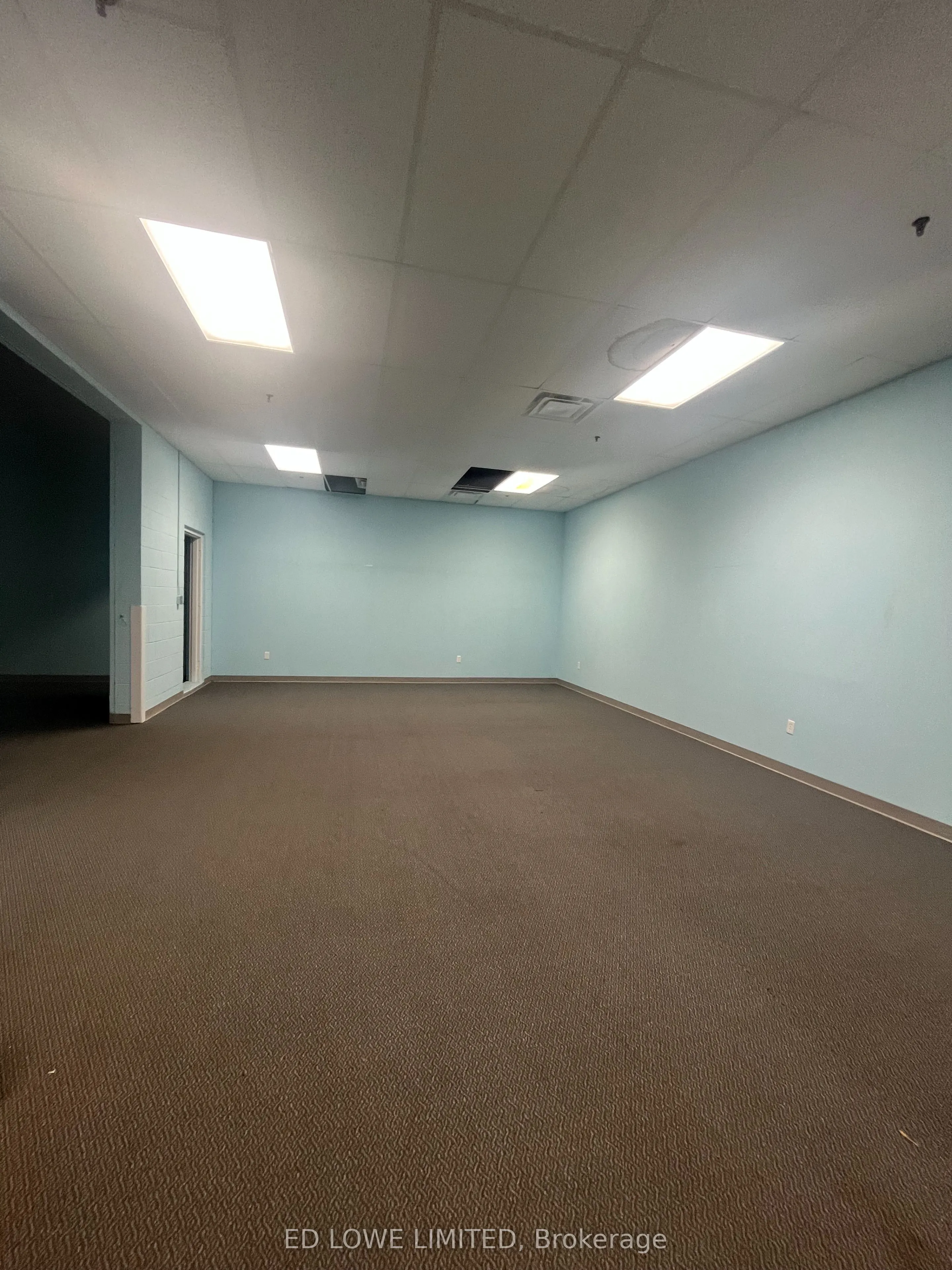 461 Dunlop Street W, #1