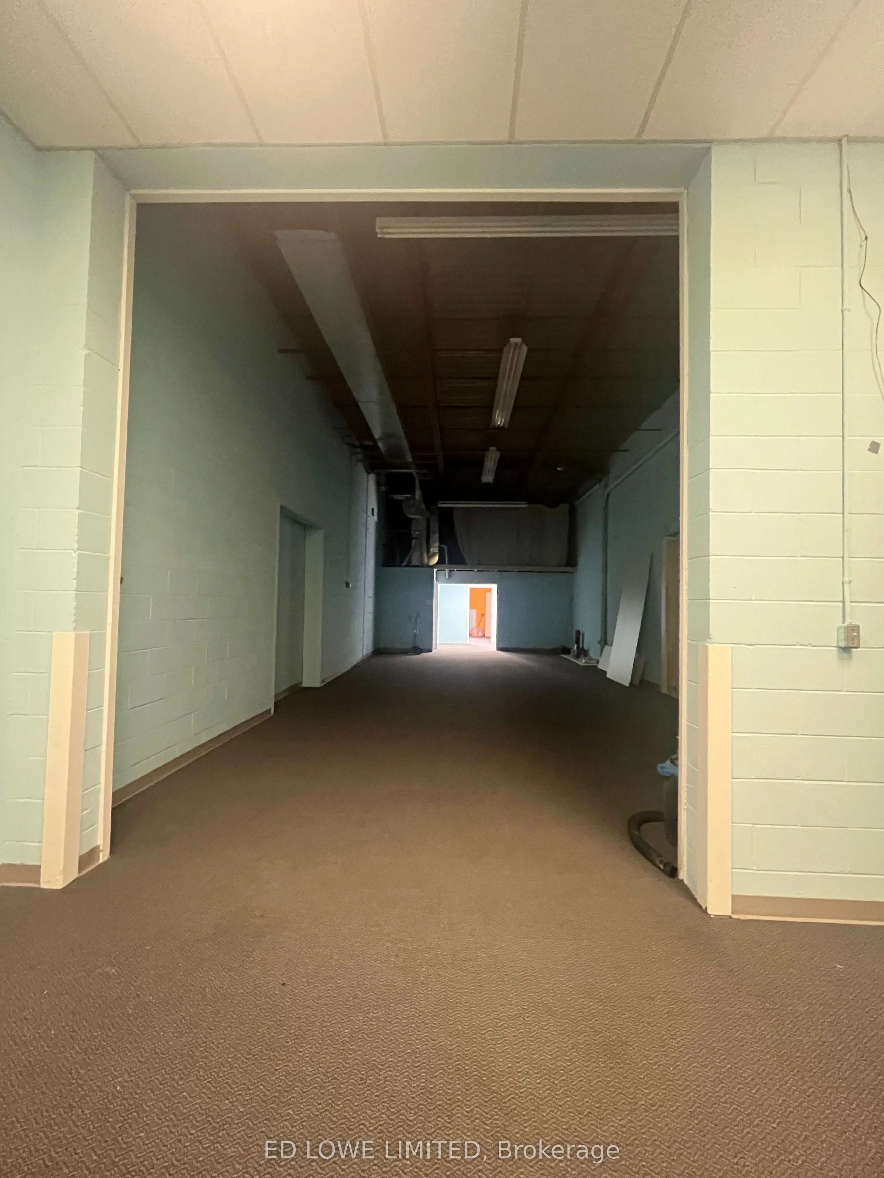 461 Dunlop Street W, #2