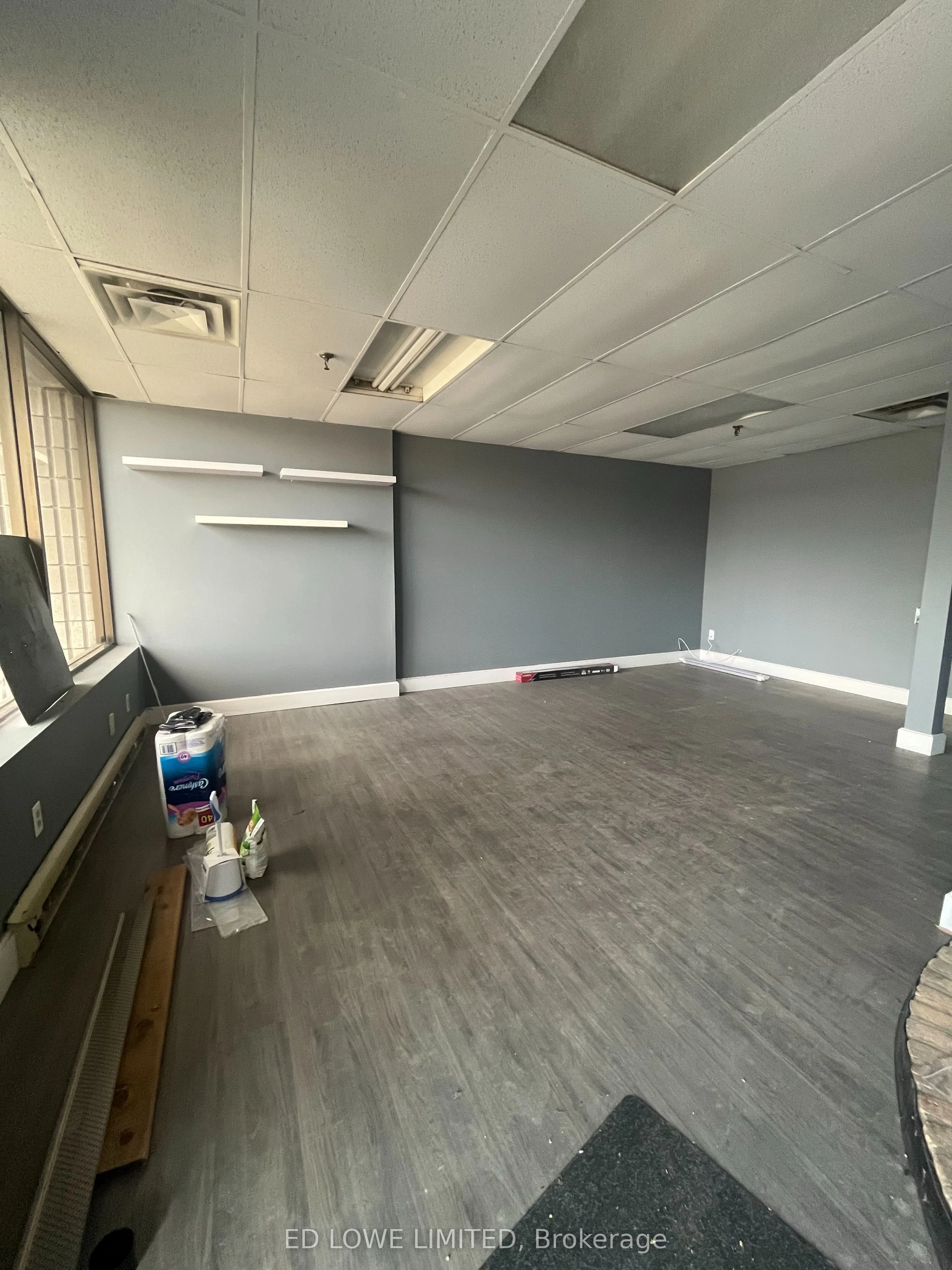 461 Dunlop Street W, #6