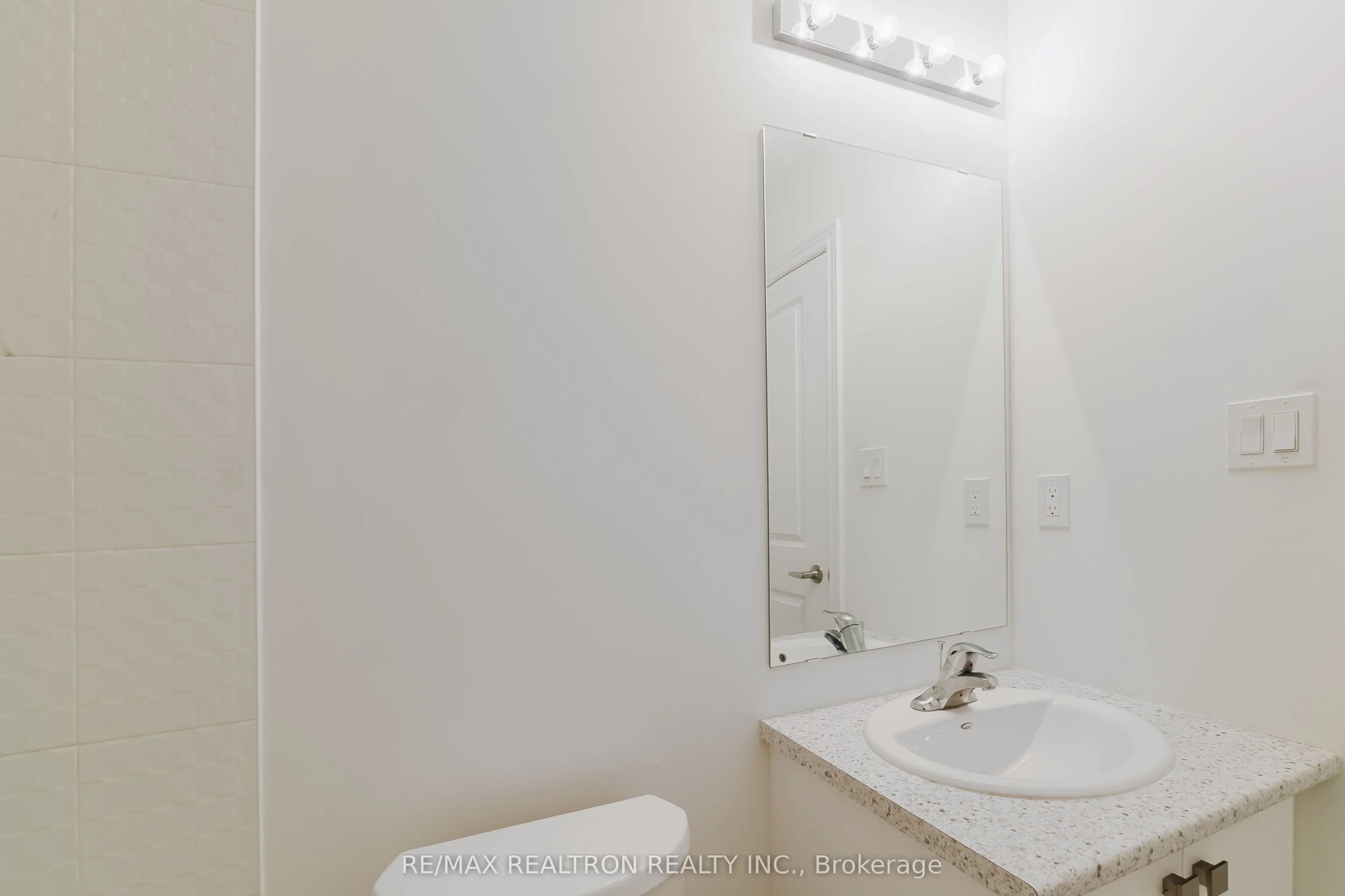 12 Bannister Road