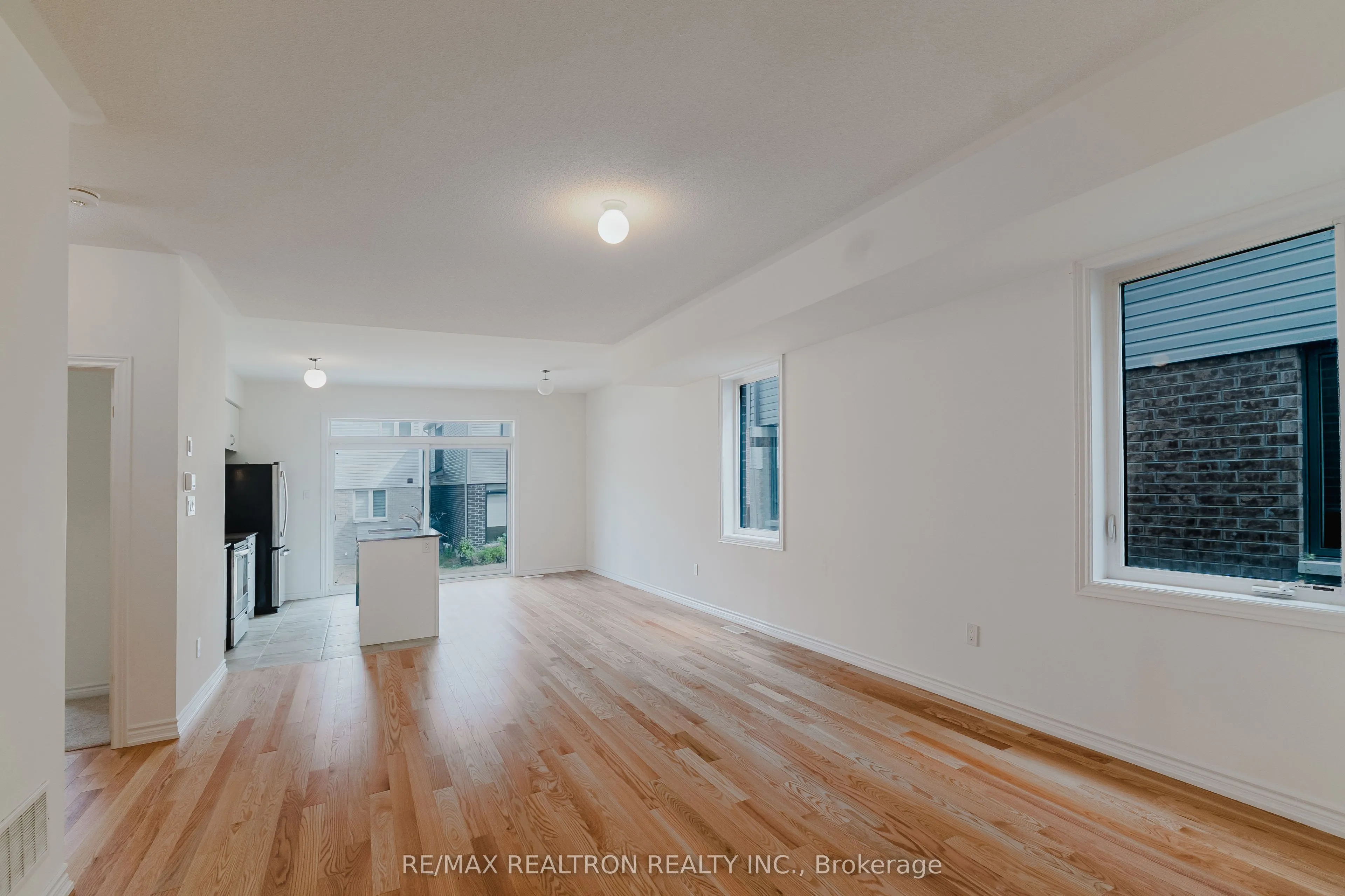 12 Bannister Road