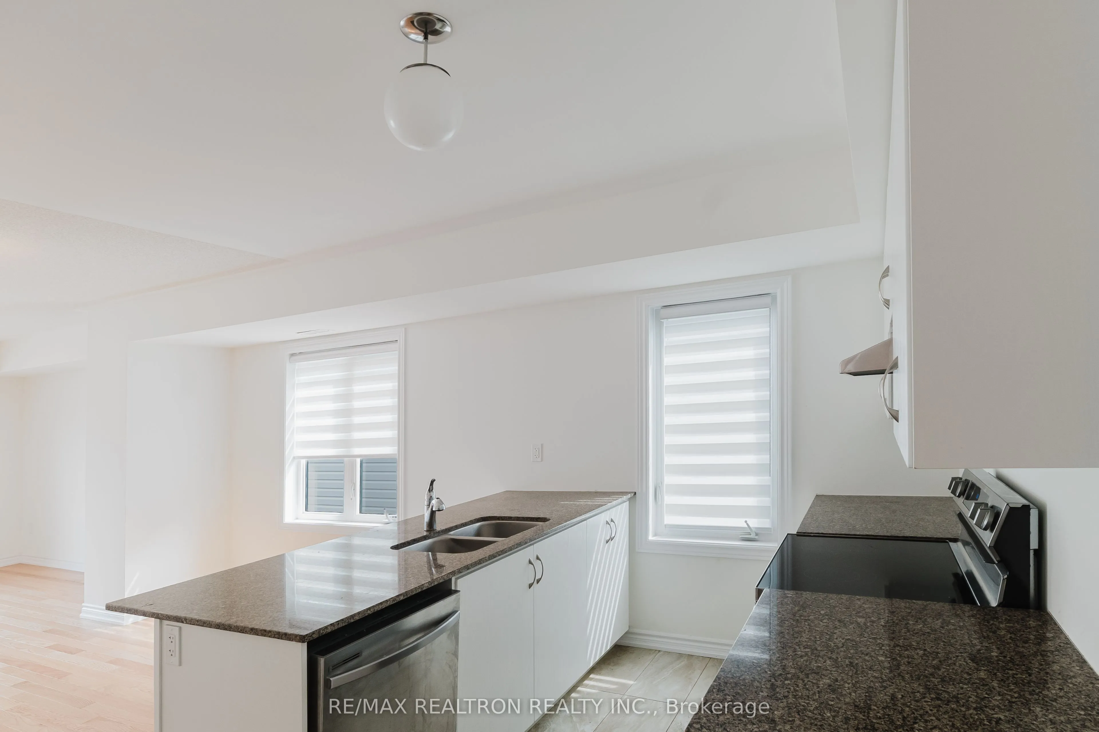 12 Bannister Road