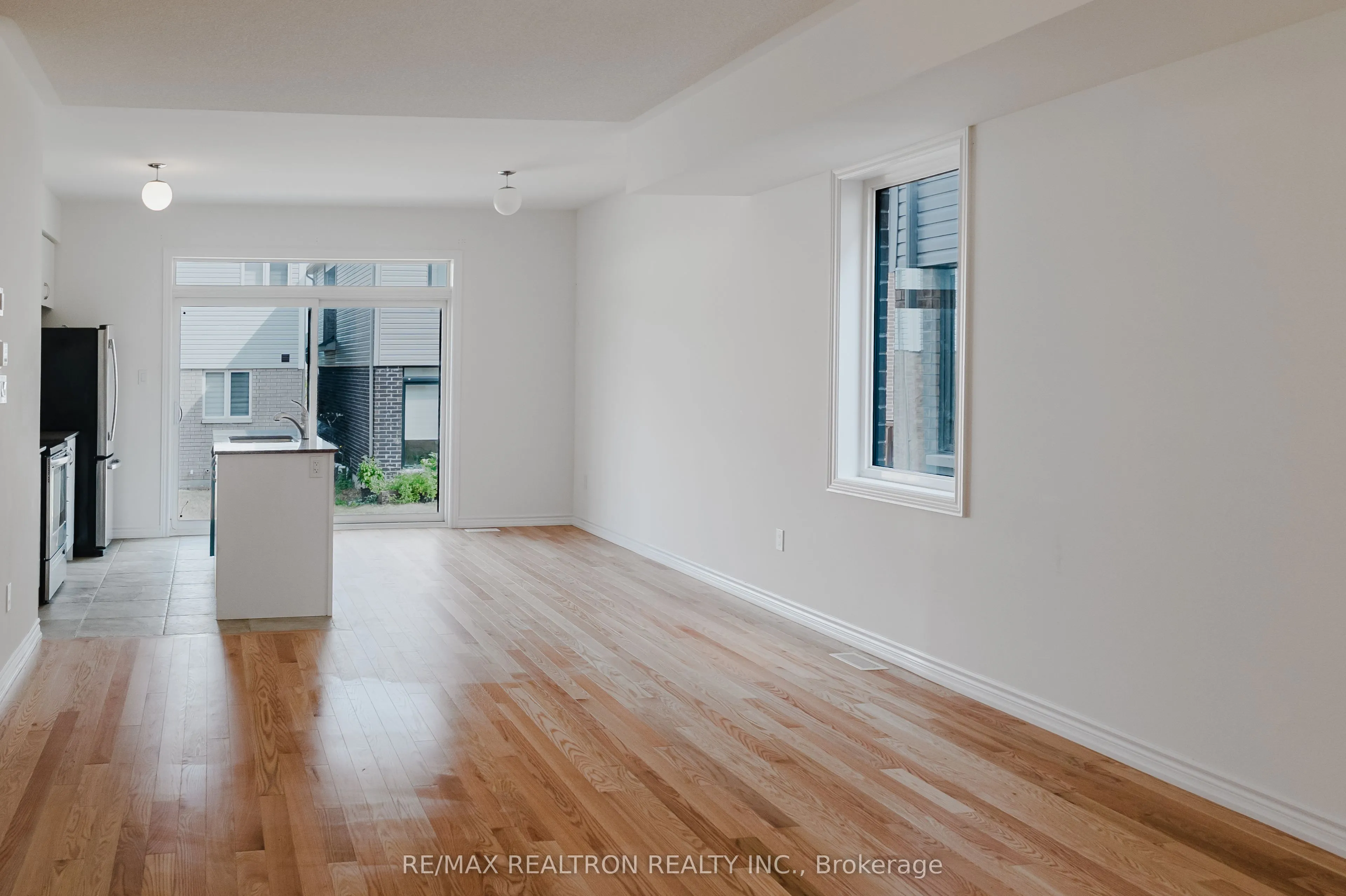 12 Bannister Road