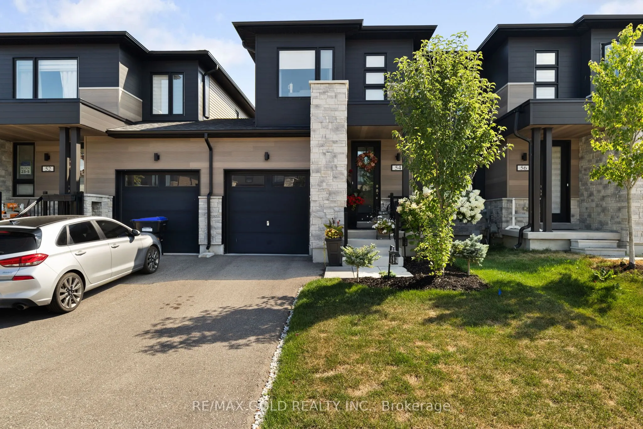 54 EBERHARDT Drive