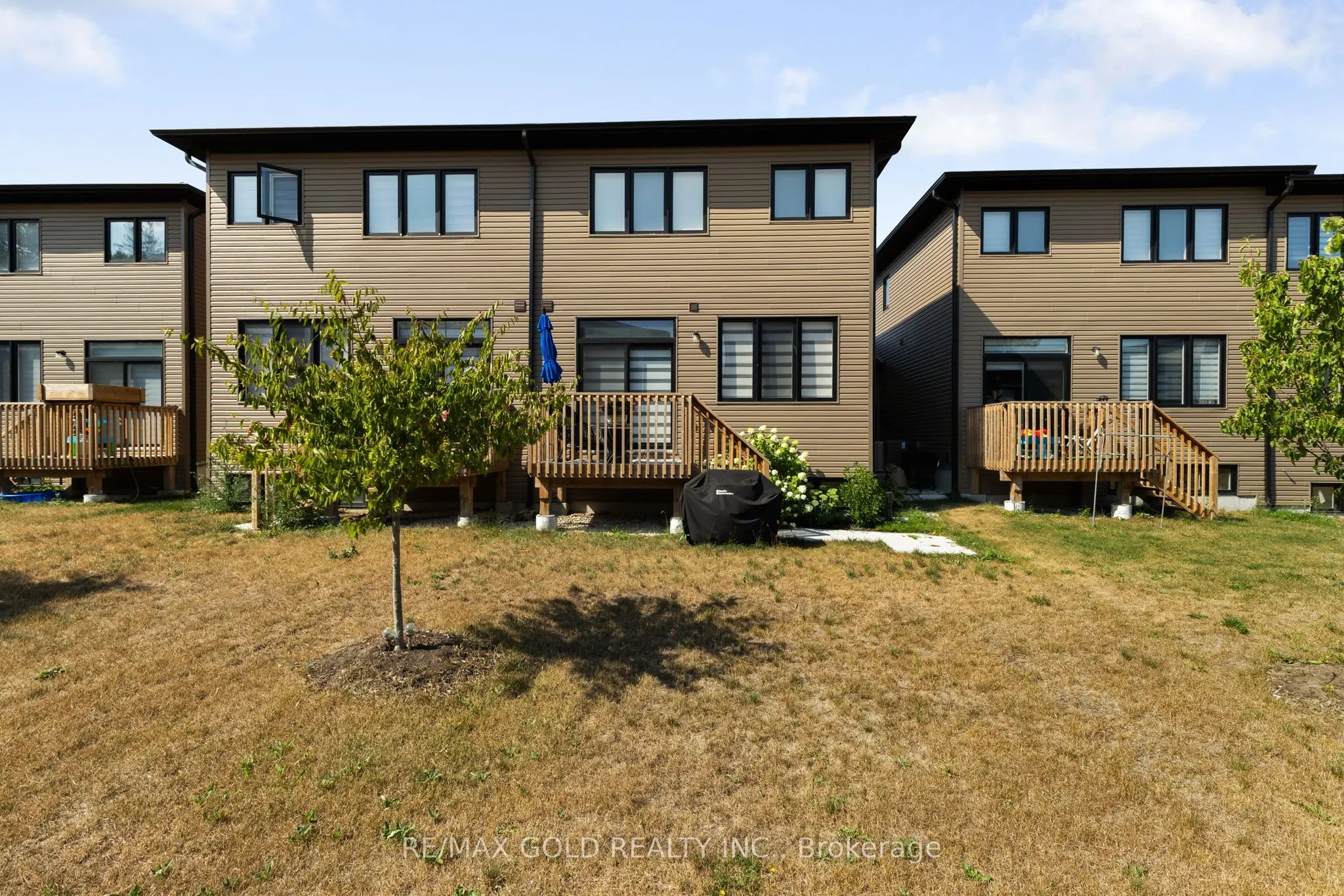 54 EBERHARDT Drive