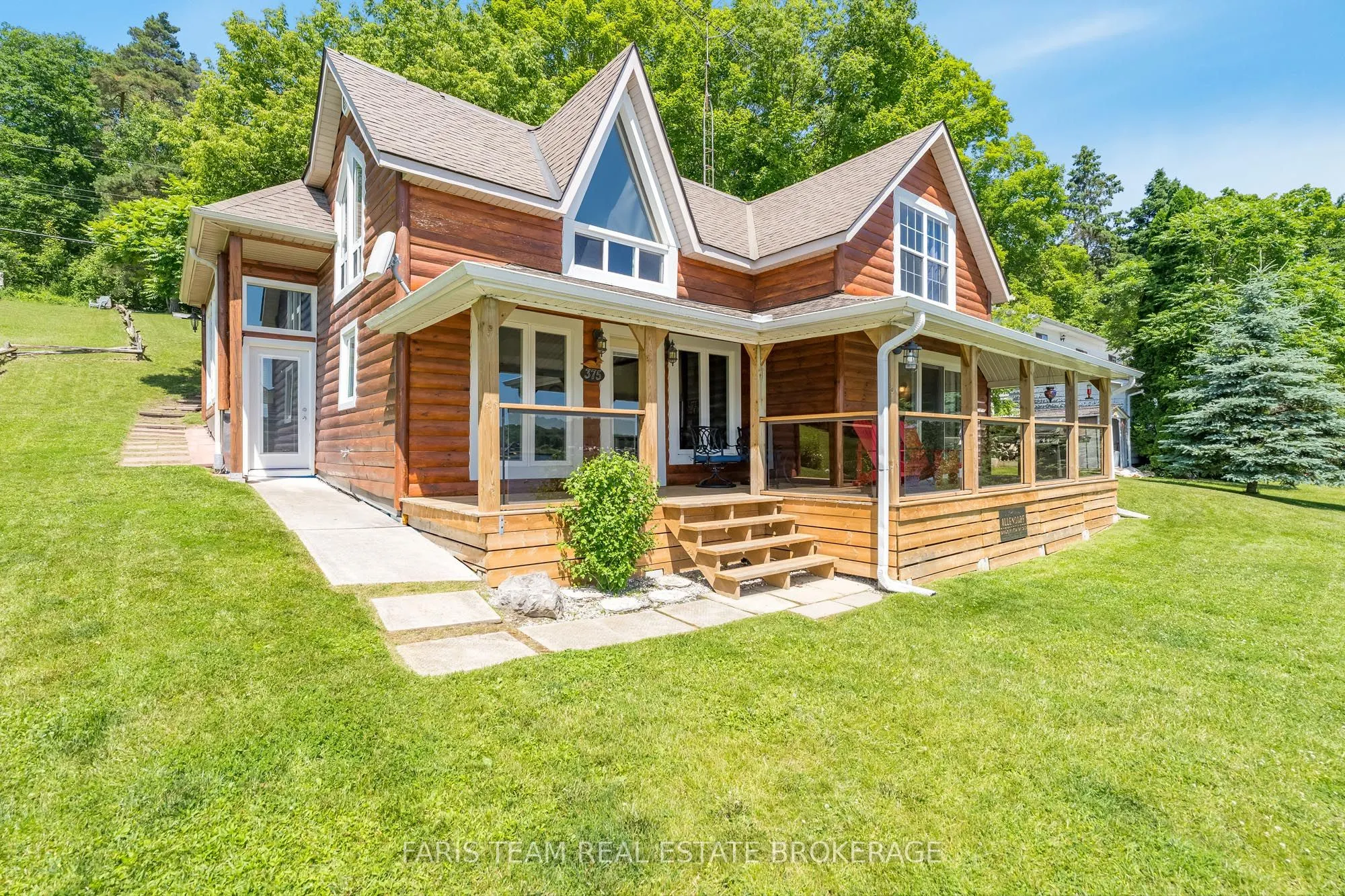 375 Champlain Road