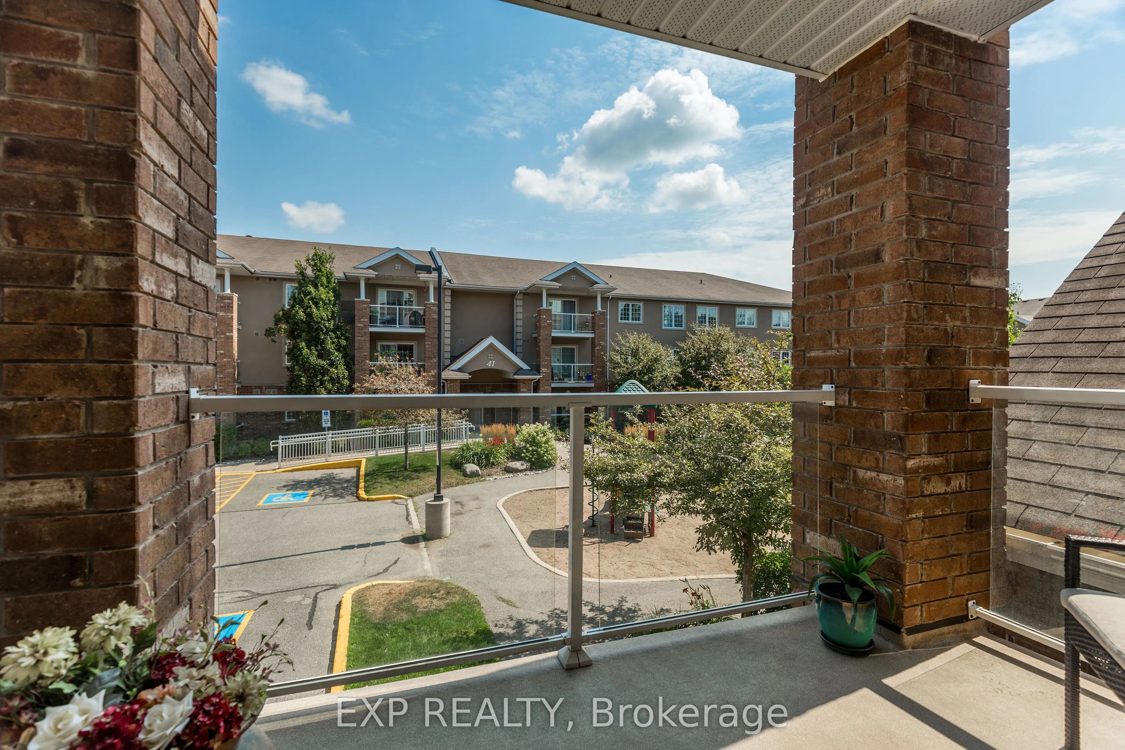 39 Coulter Street, #18