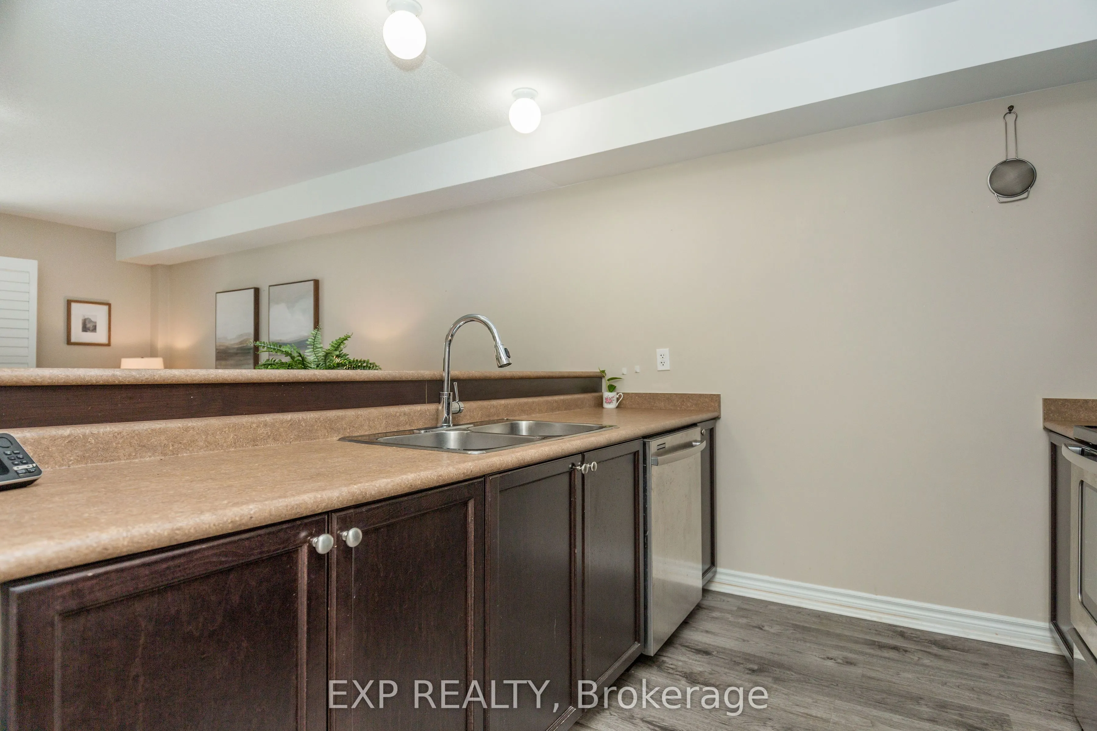 39 Coulter Street, #18