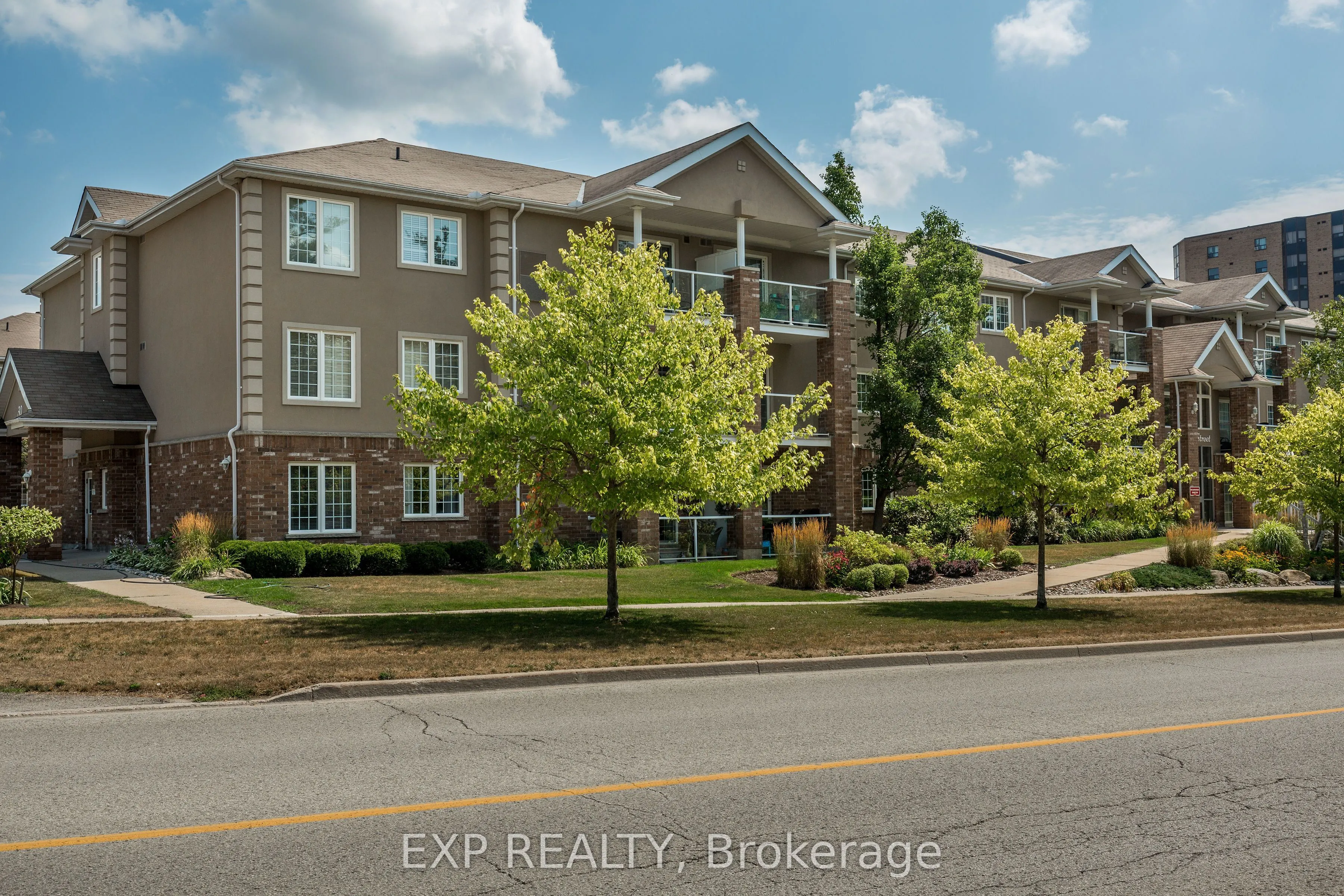 39 Coulter Street, #18