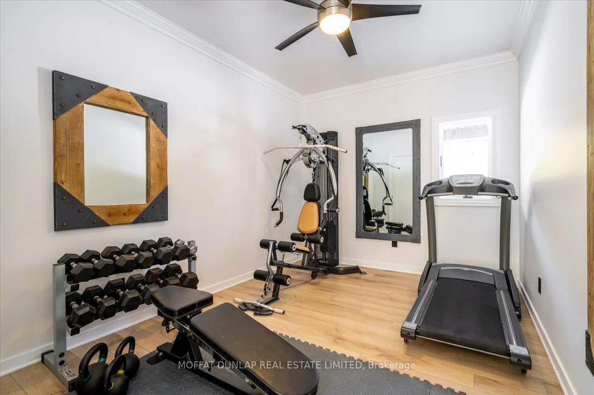 1076 Beaver Lane