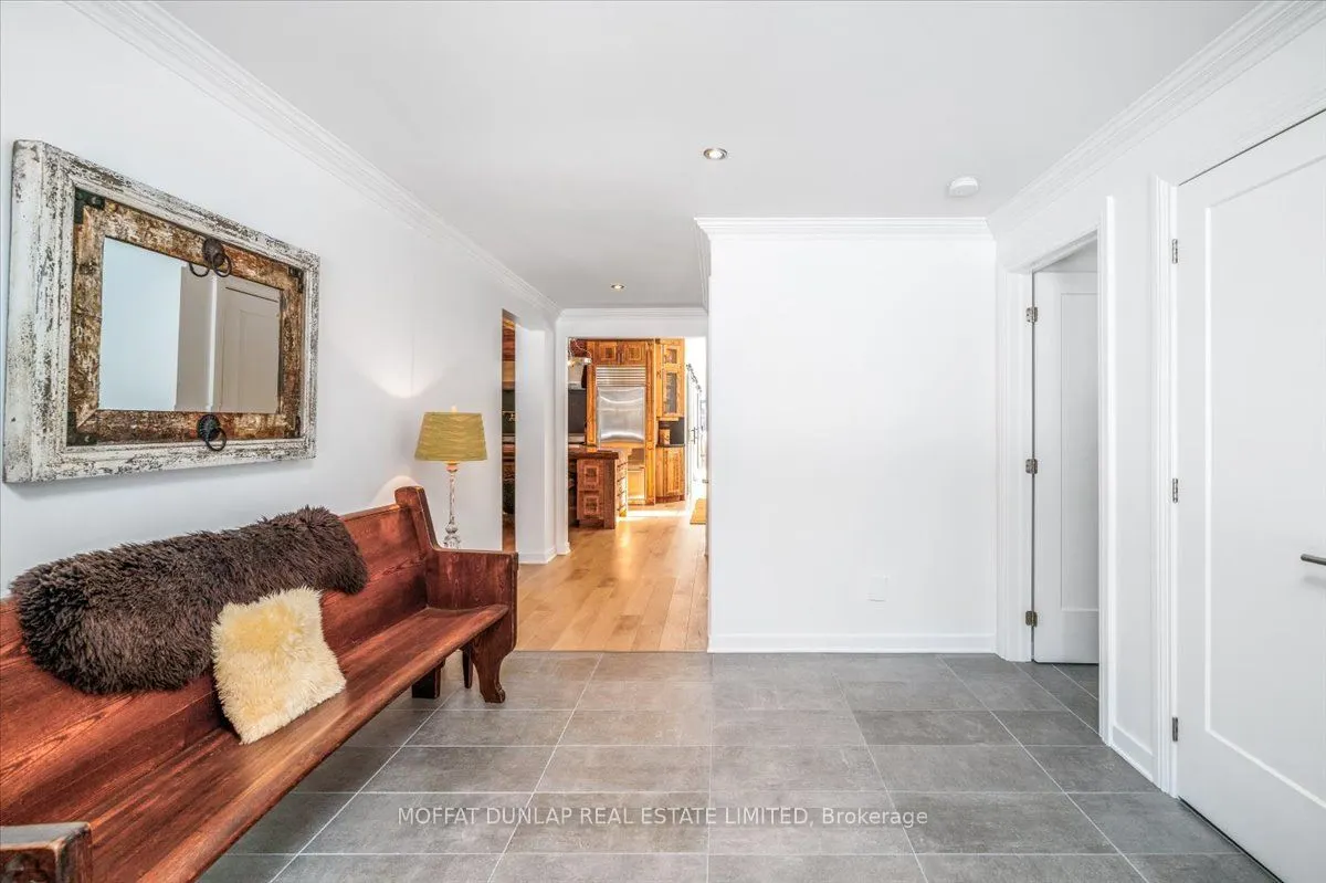 1076 Beaver Lane