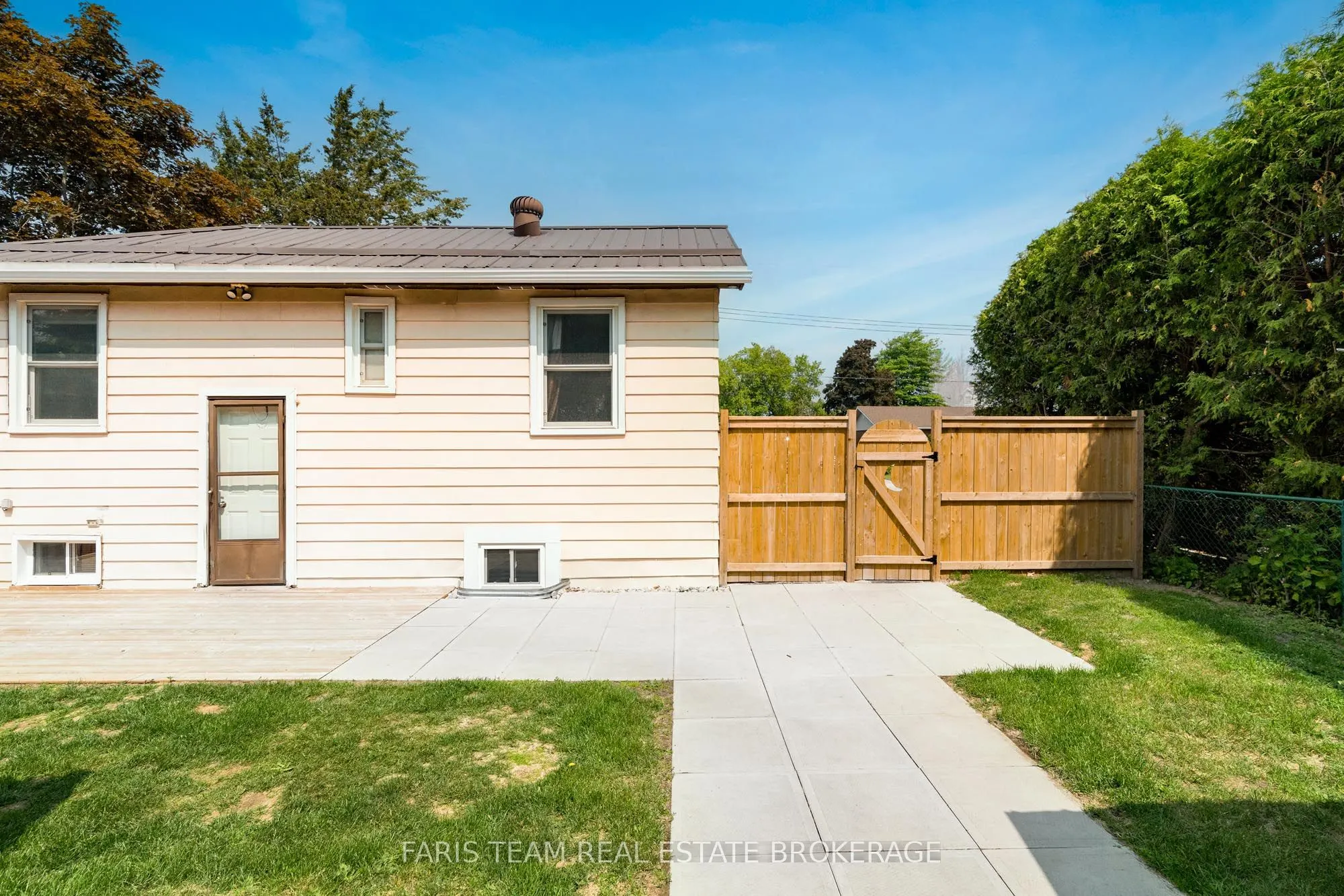 335 John Street