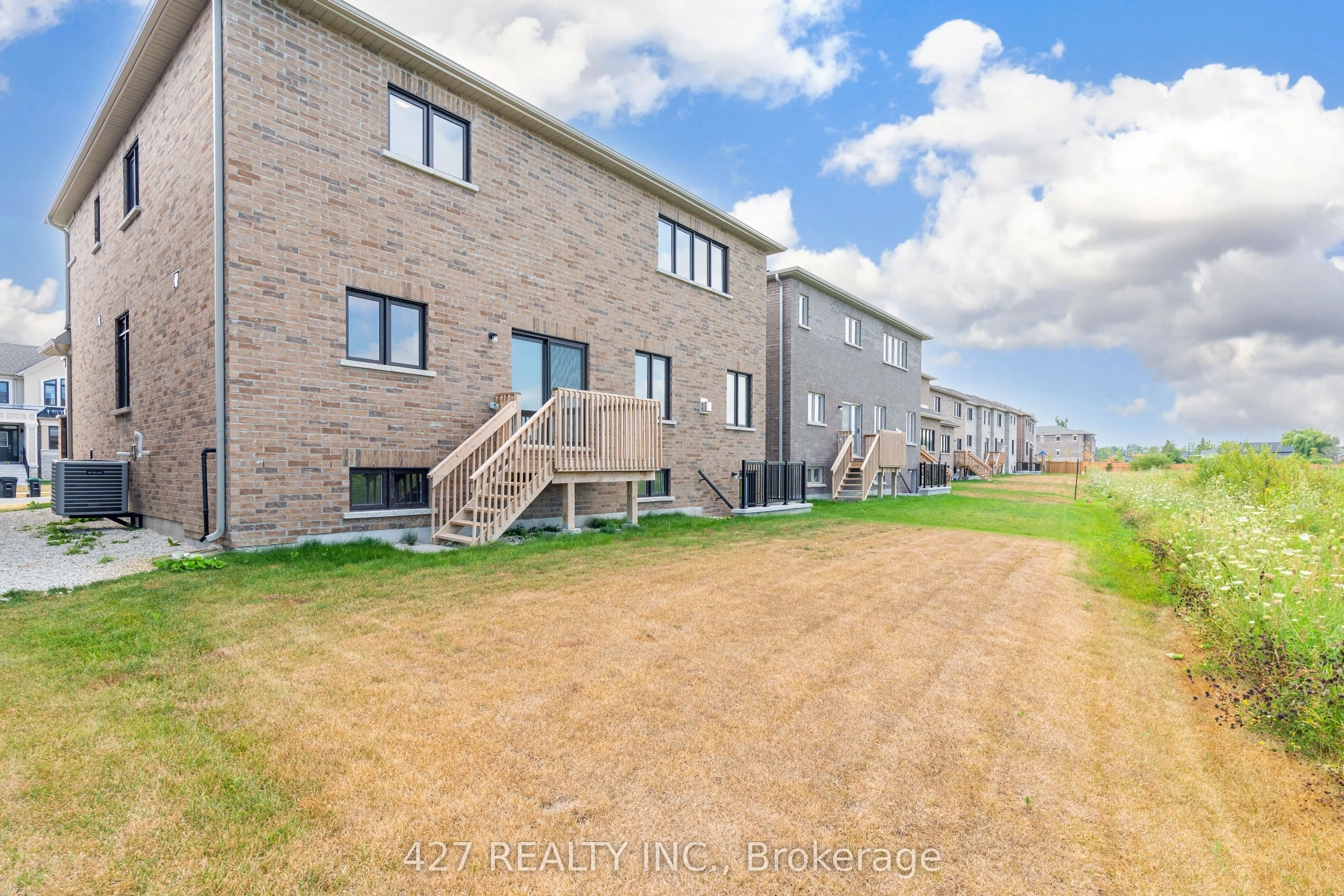 233 Warden Street Stayner Street