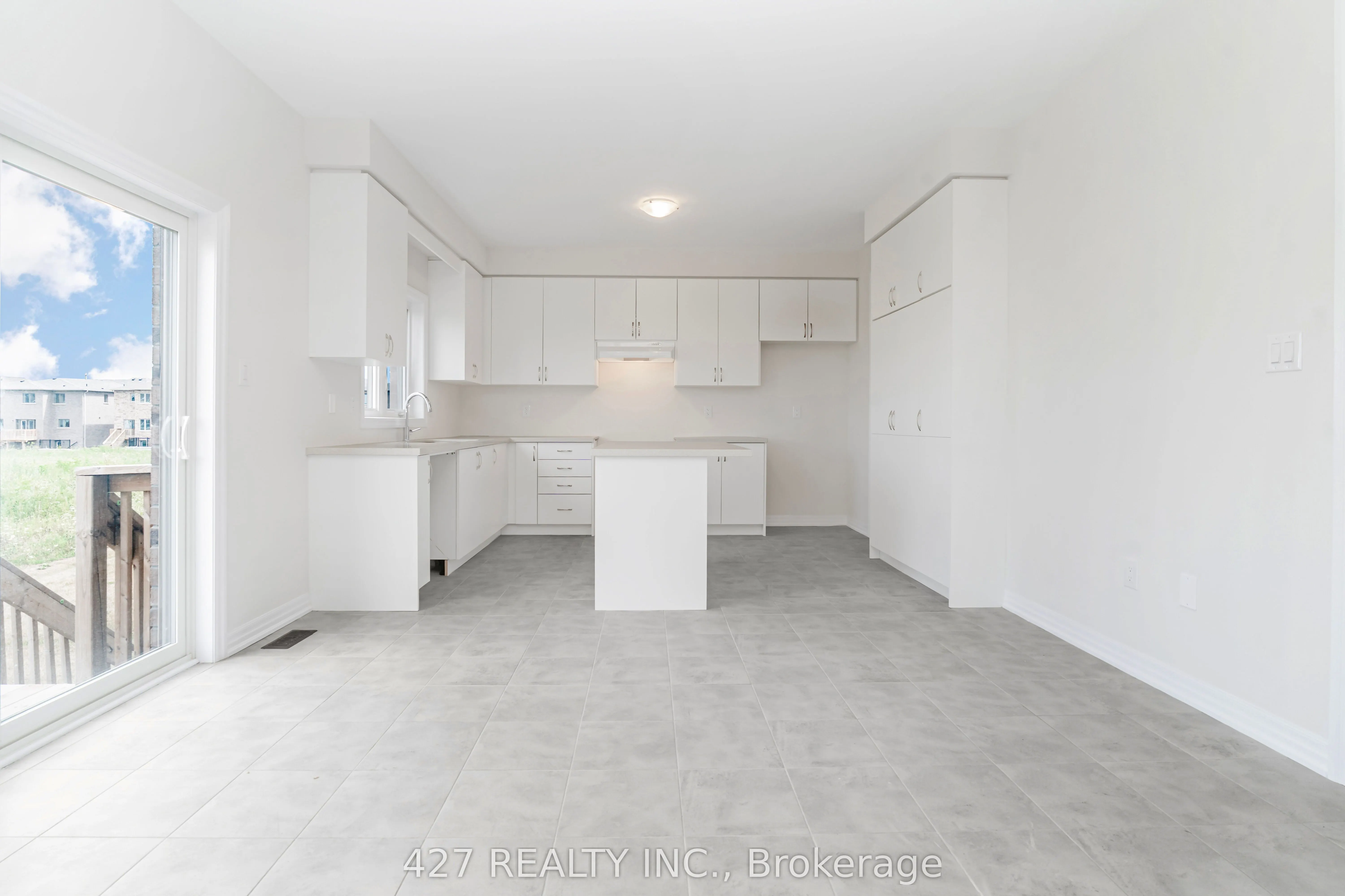 233 Warden Street Stayner Street