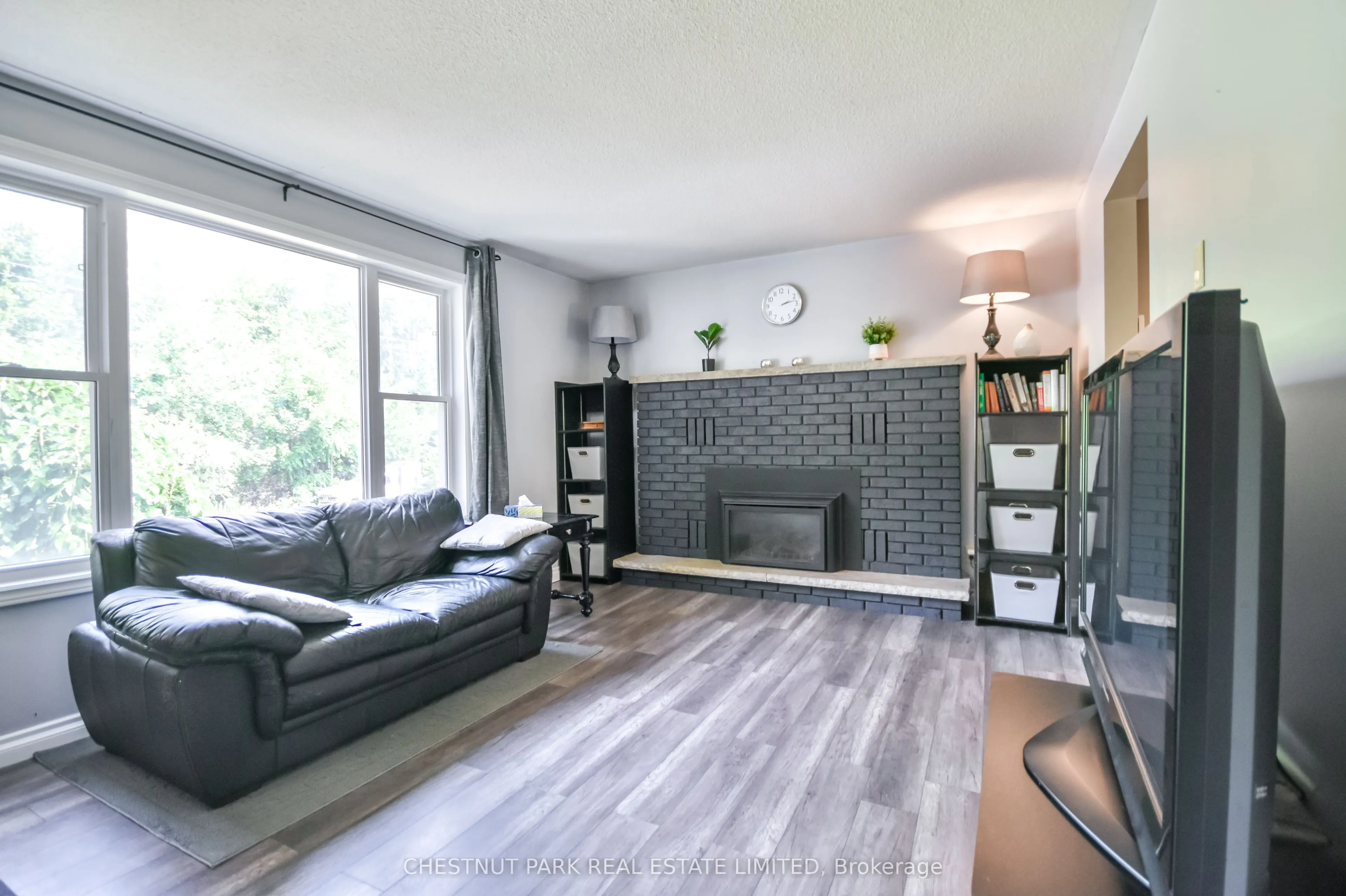 381 Sundial Drive