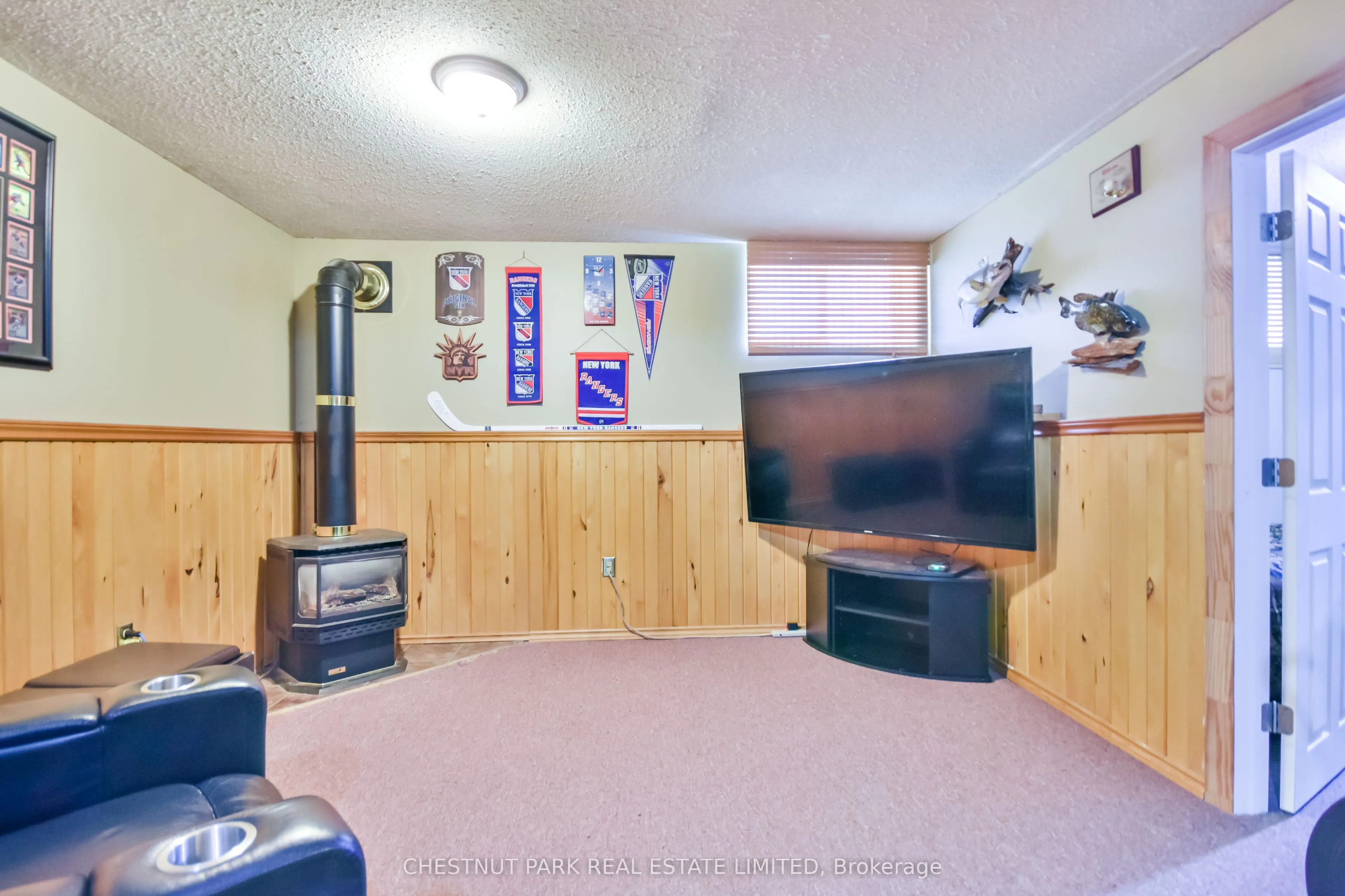 381 Sundial Drive