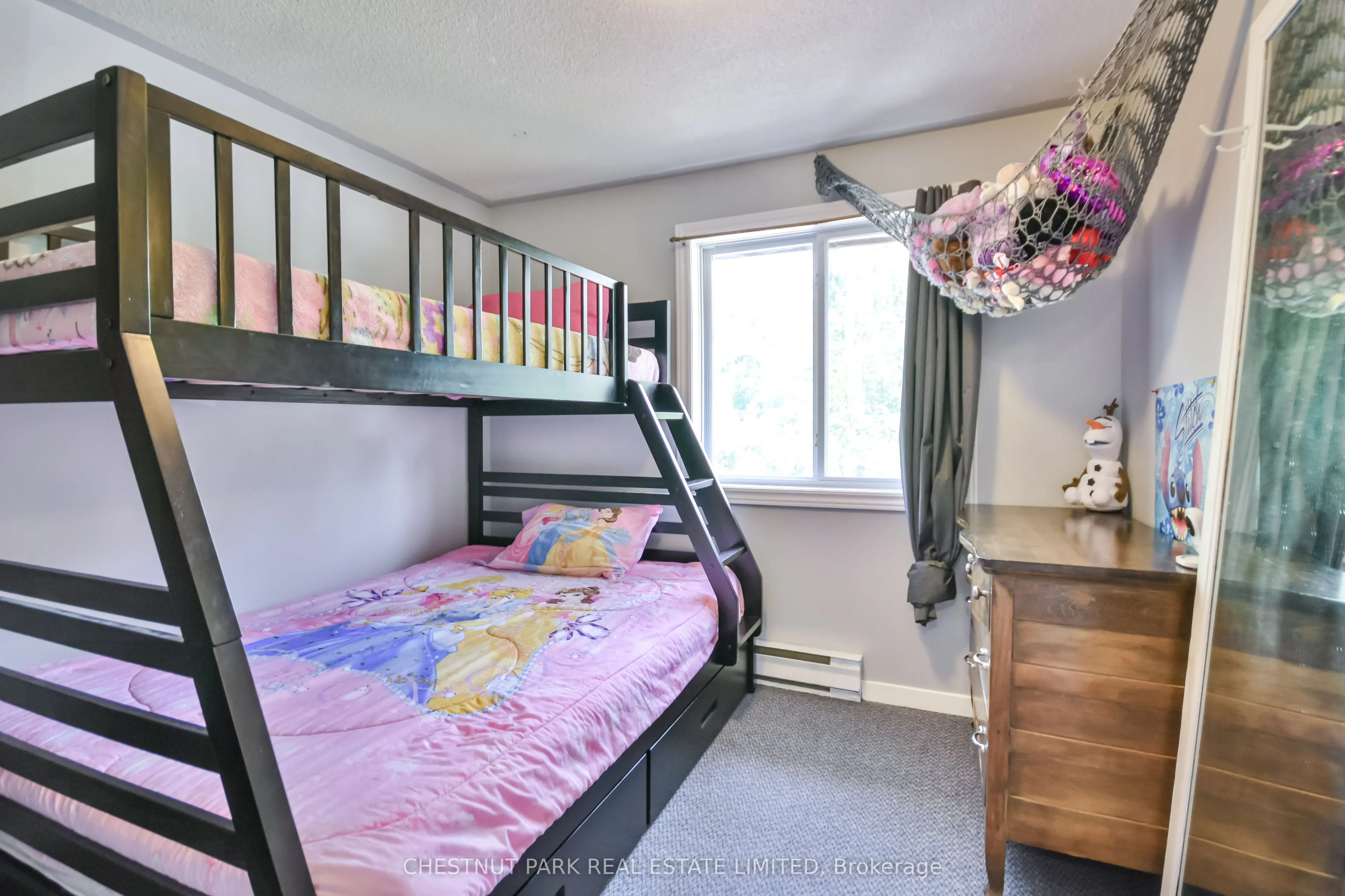 381 Sundial Drive