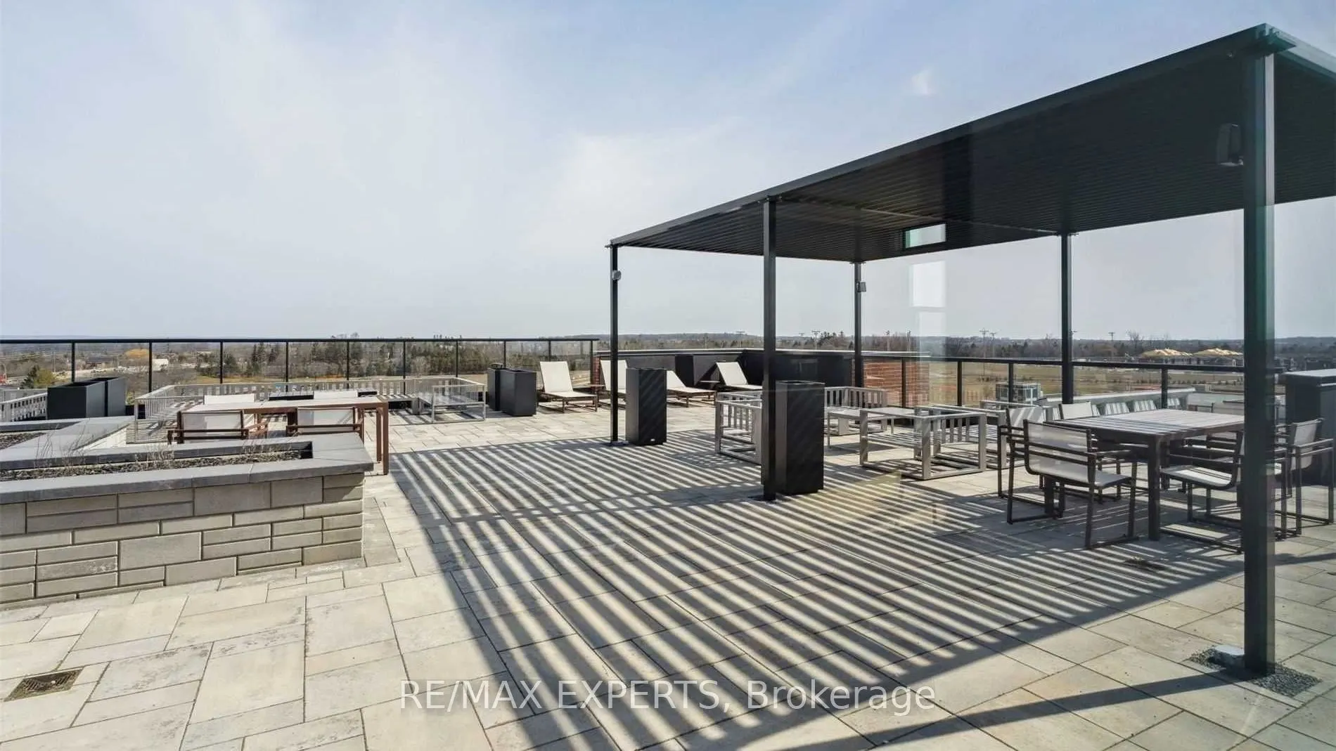681 Yonge Street, #204