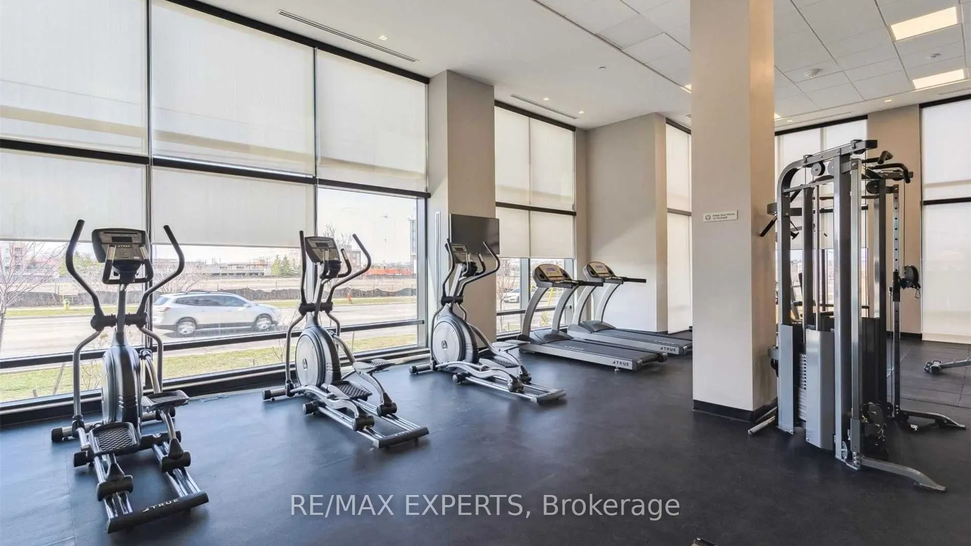 681 Yonge Street, #204