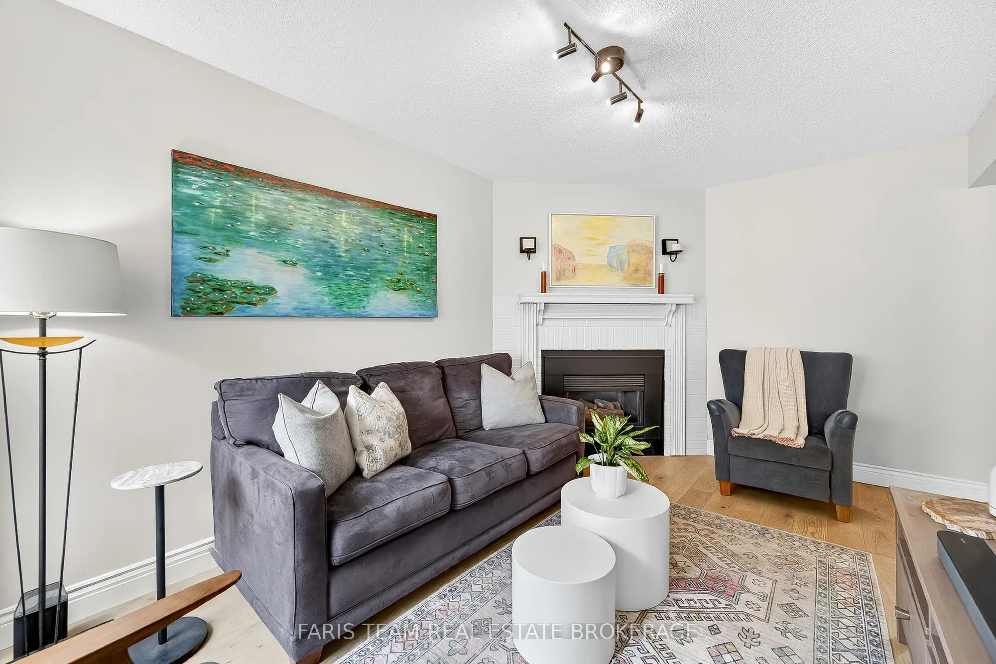 30 Ward Drive
