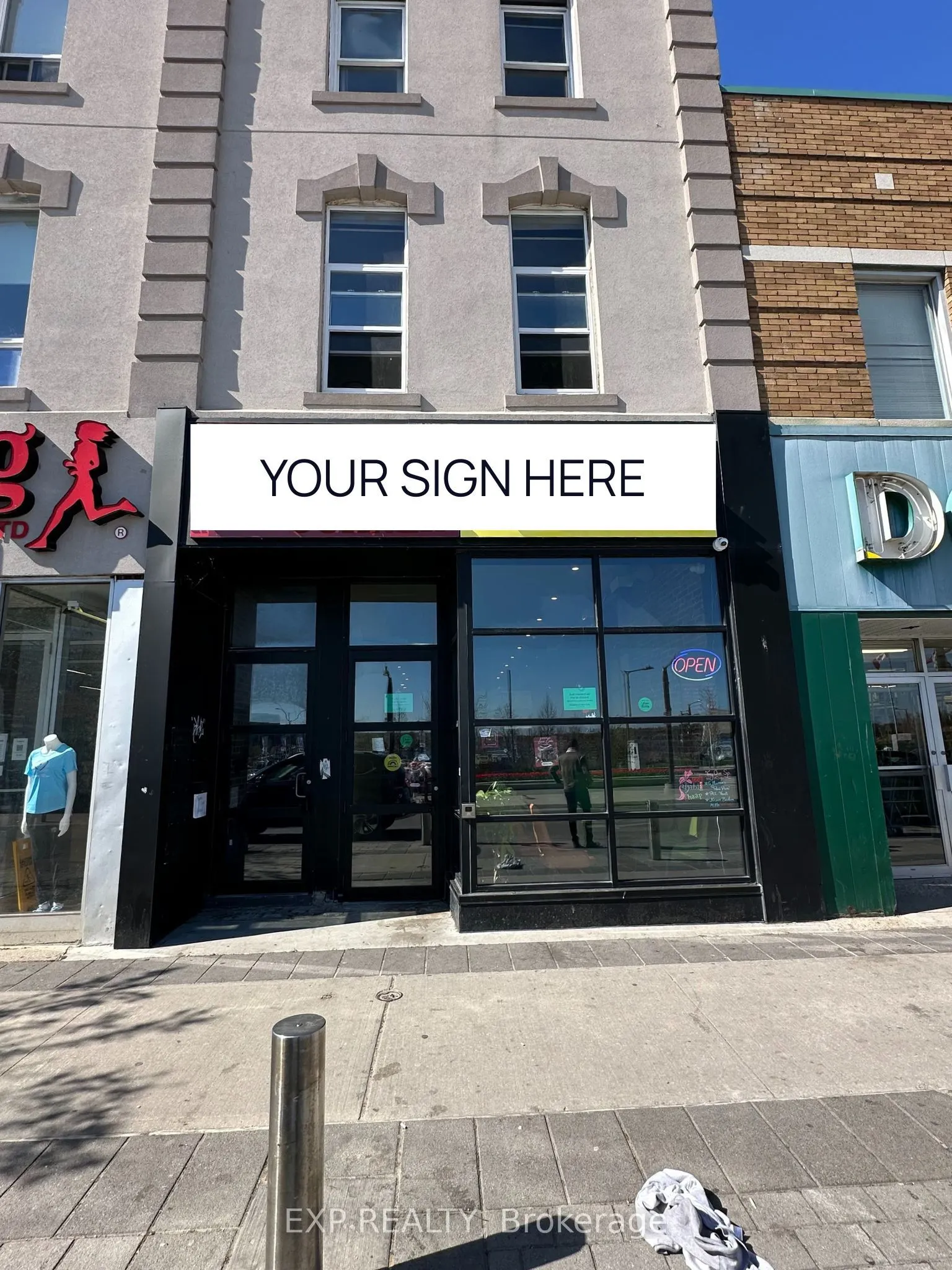 58 Dunlop Street E, #100