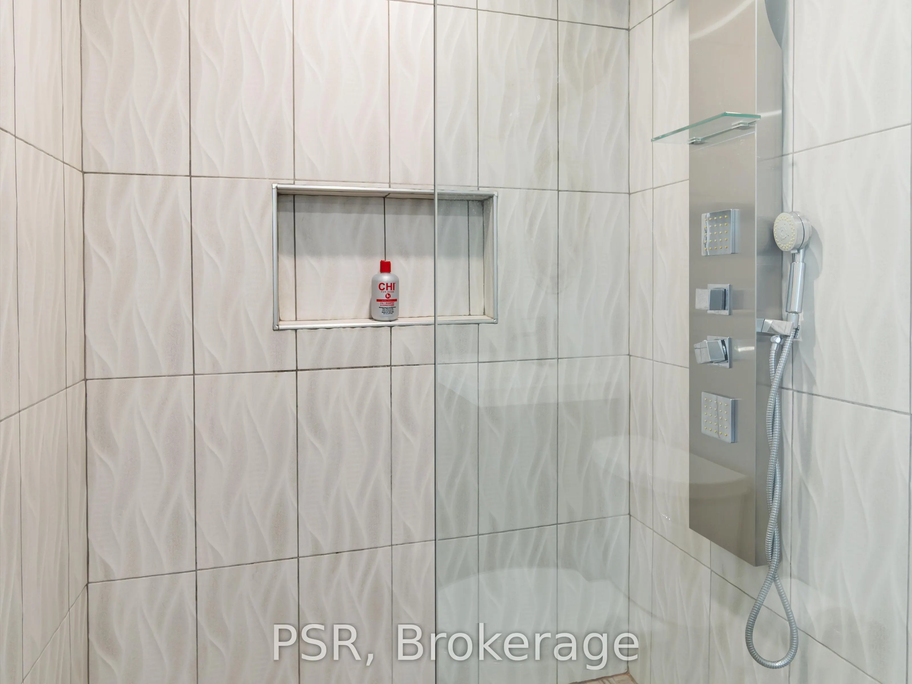 603 Atherley Road, #214