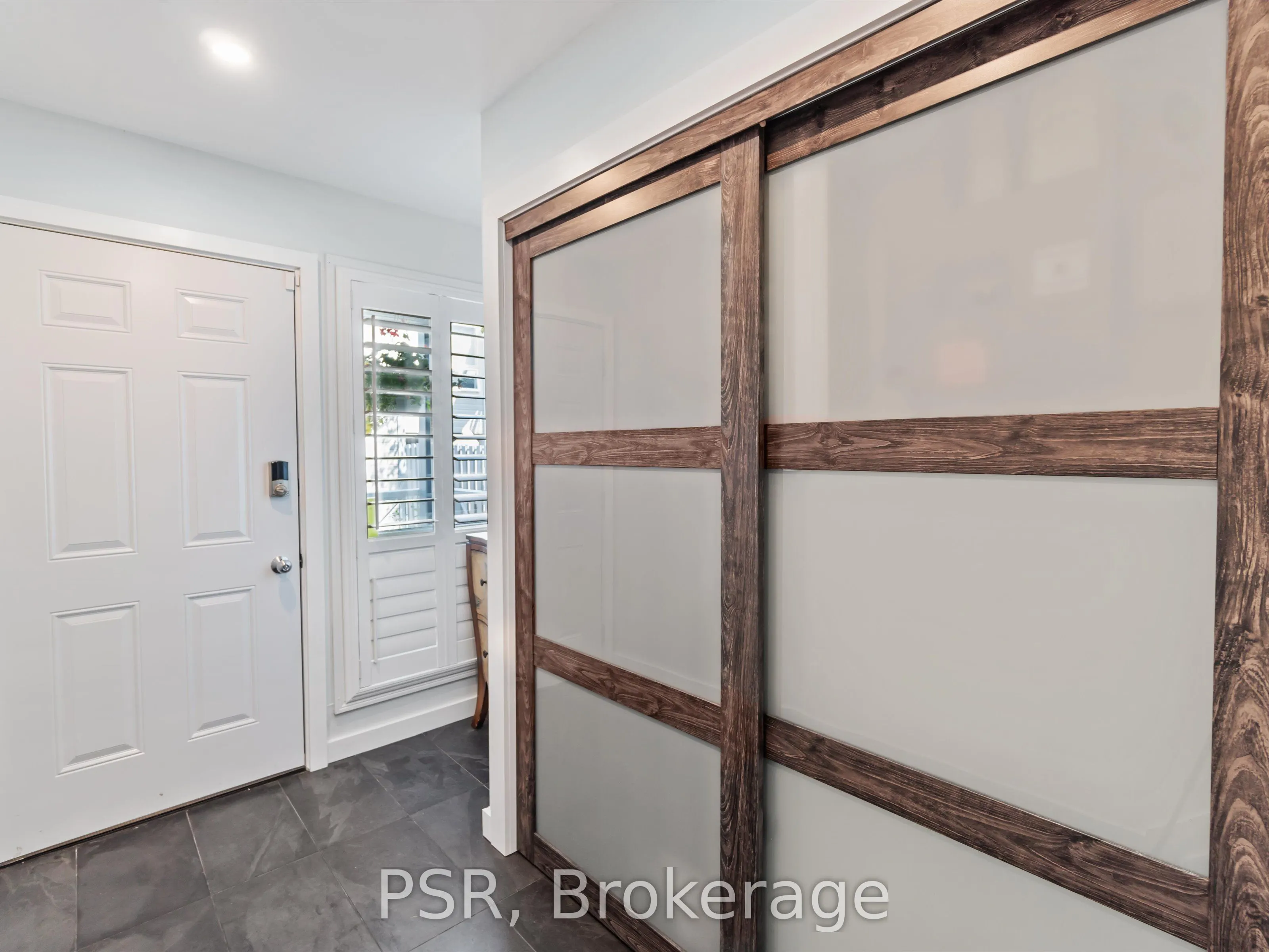 603 Atherley Road, #214
