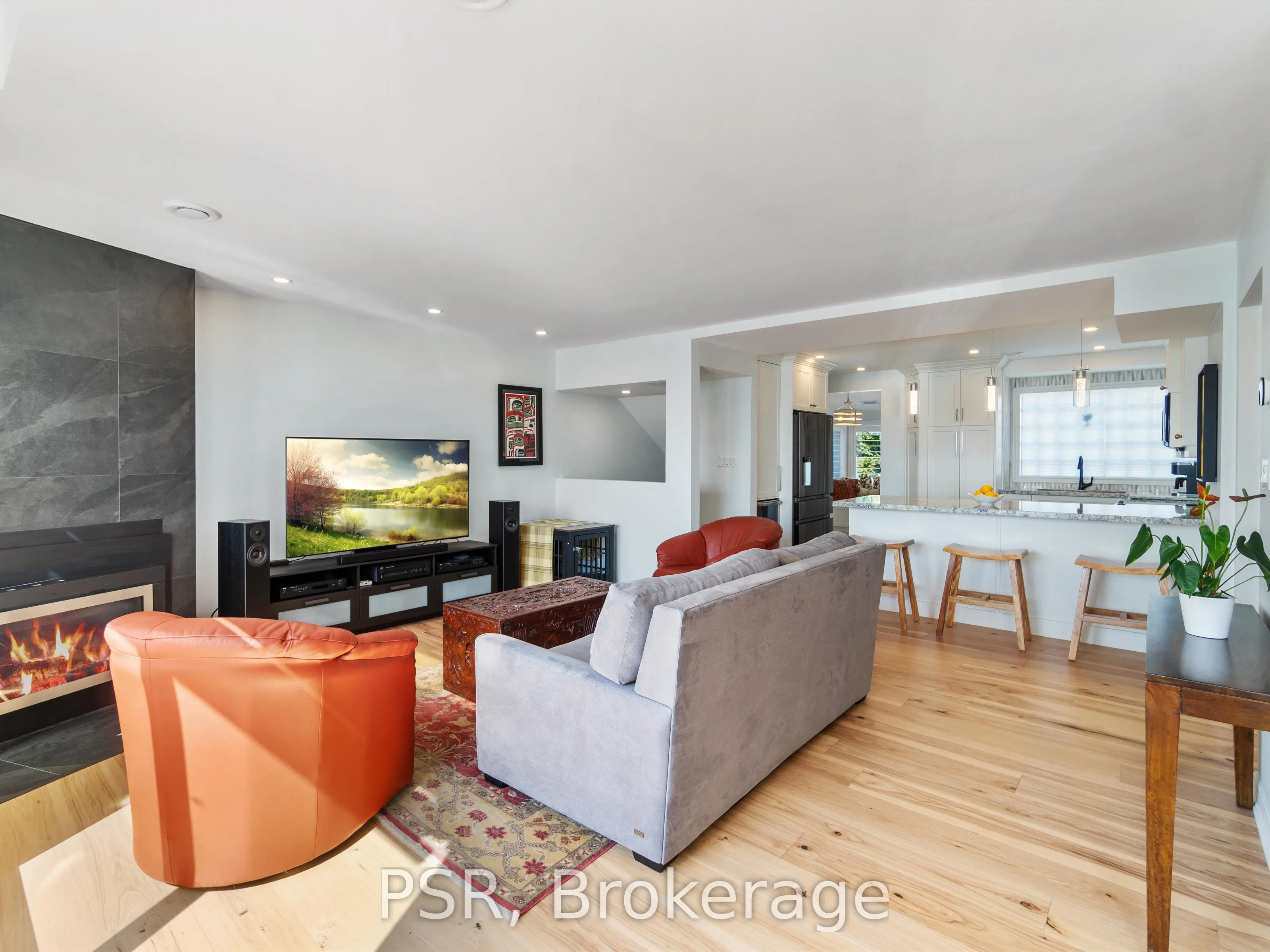 603 Atherley Road, #214