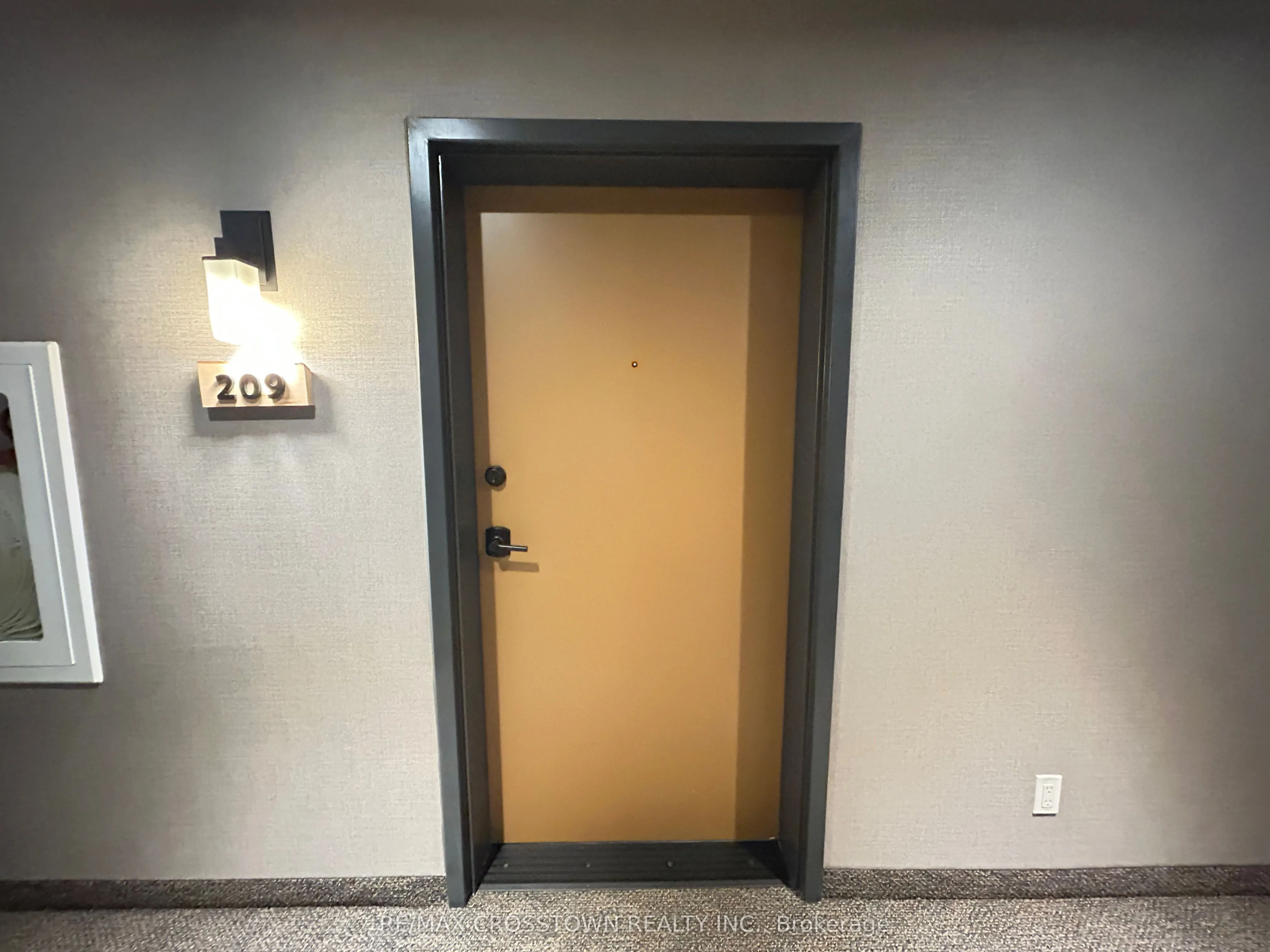 20 Koda Street, #209