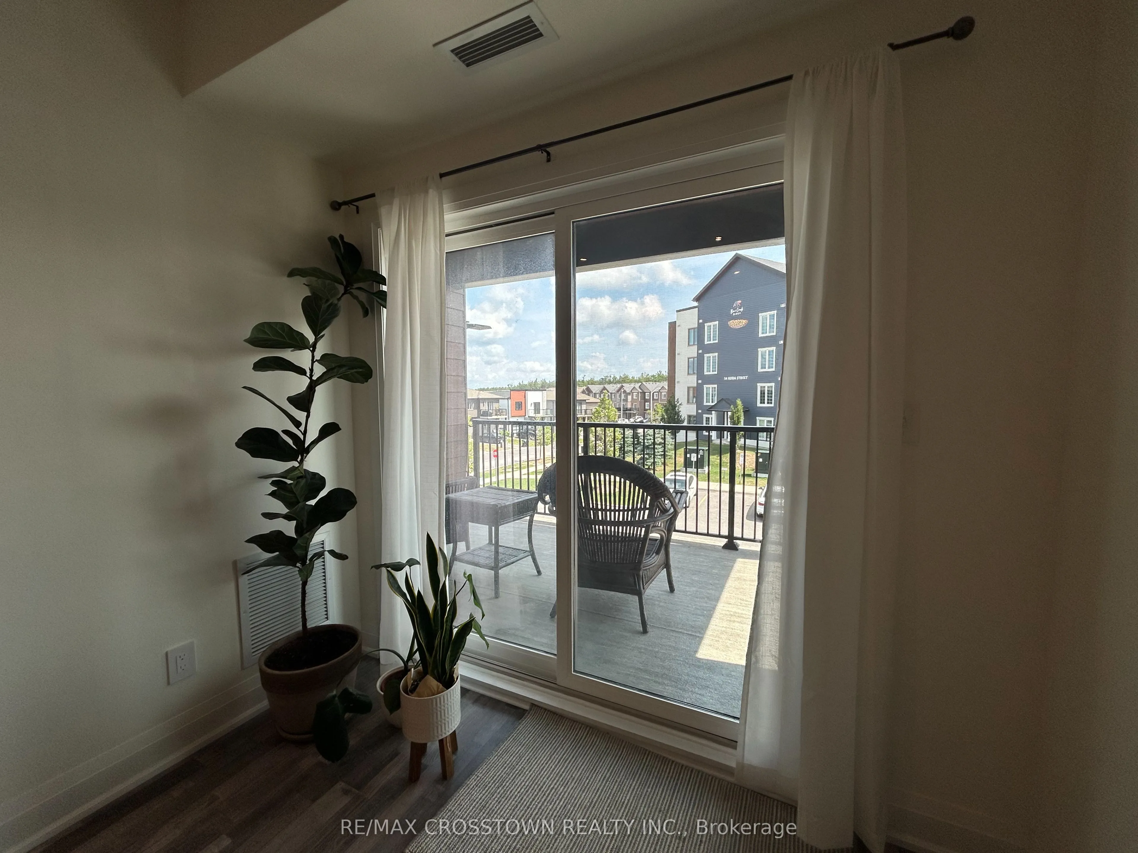20 Koda Street, #209