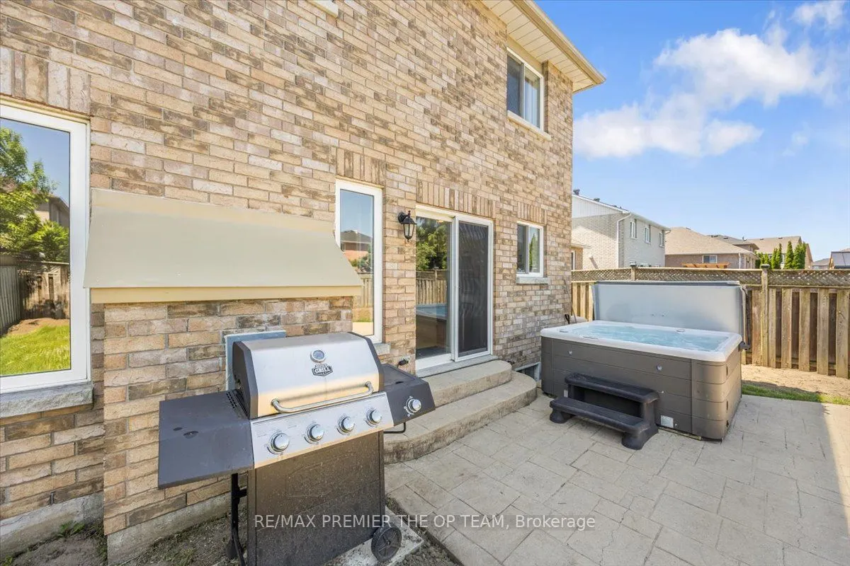 45 Sherwood Court