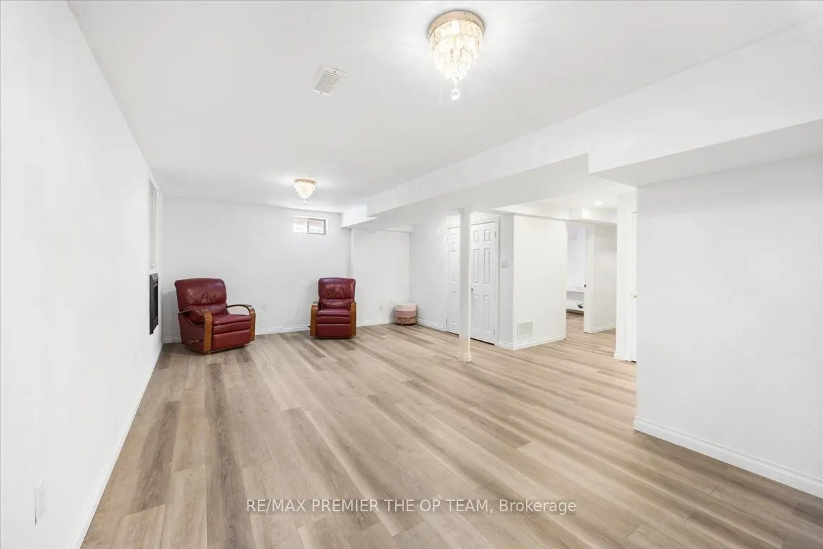 45 Sherwood Court