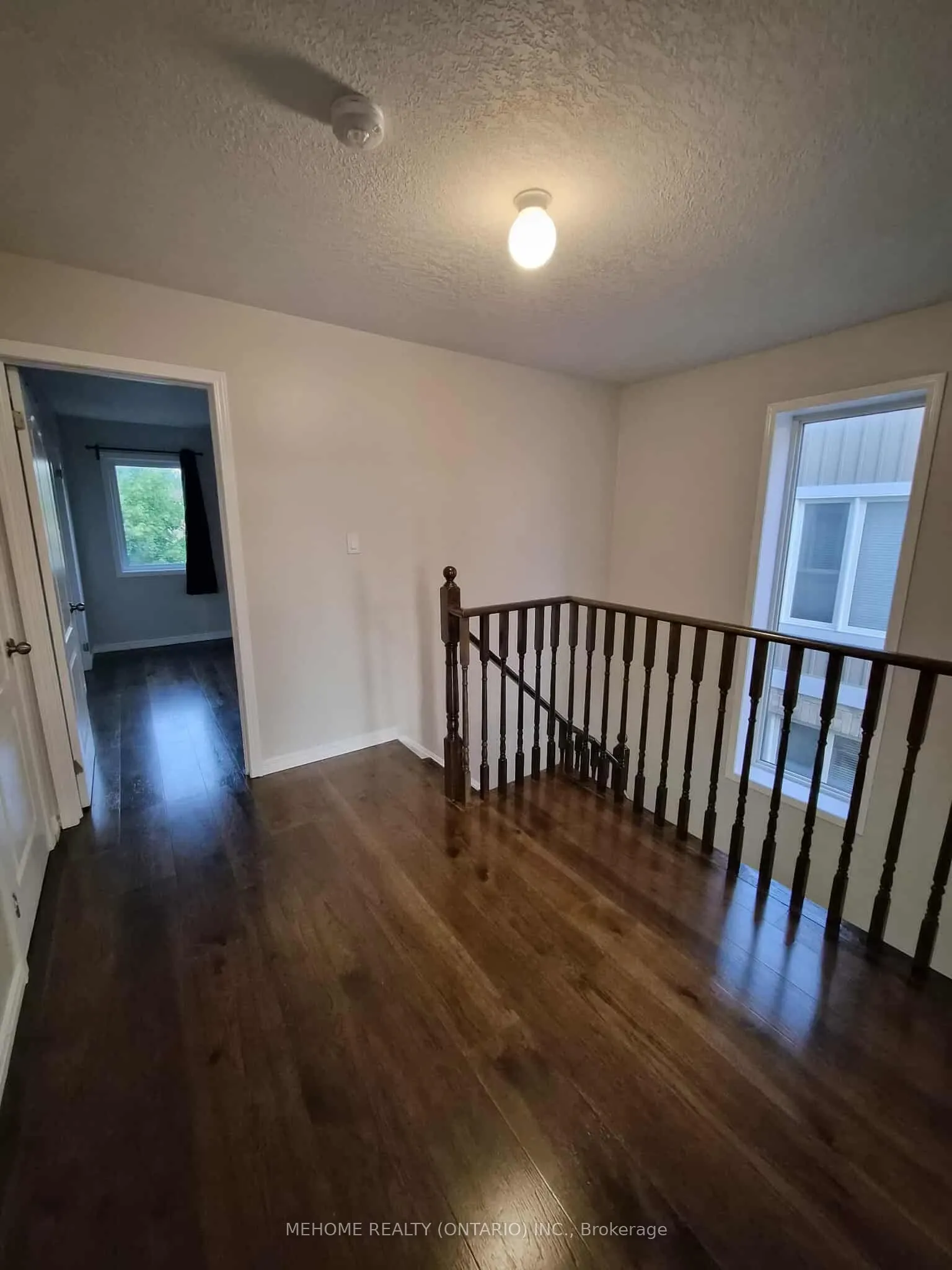 75 Prince William Way E, #24