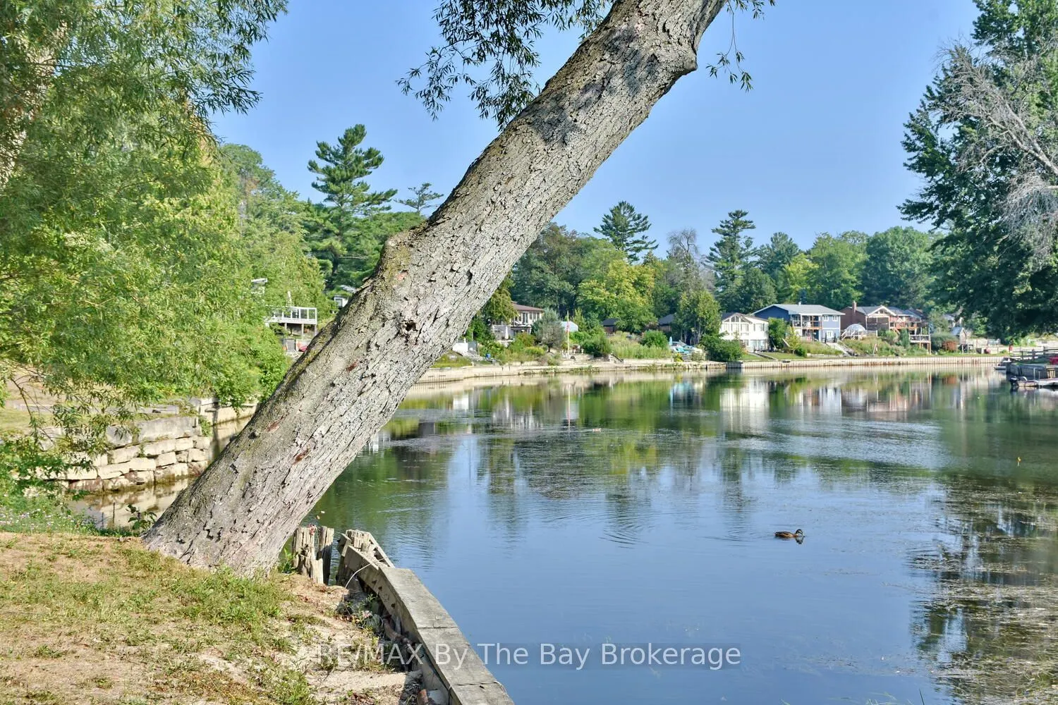 103 Sunnidale Road S
