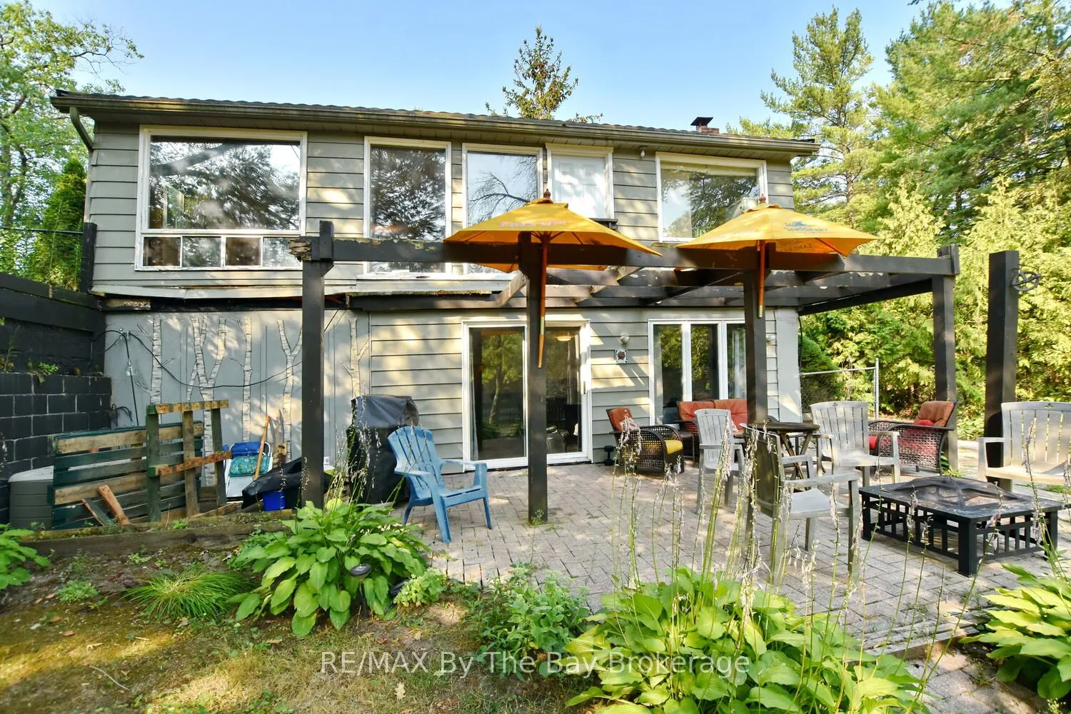 103 Sunnidale Road S