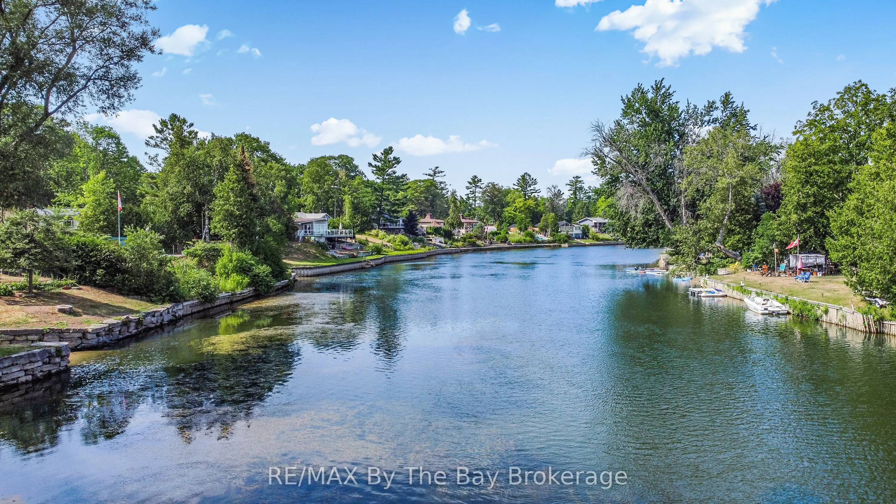 103 Sunnidale Road S