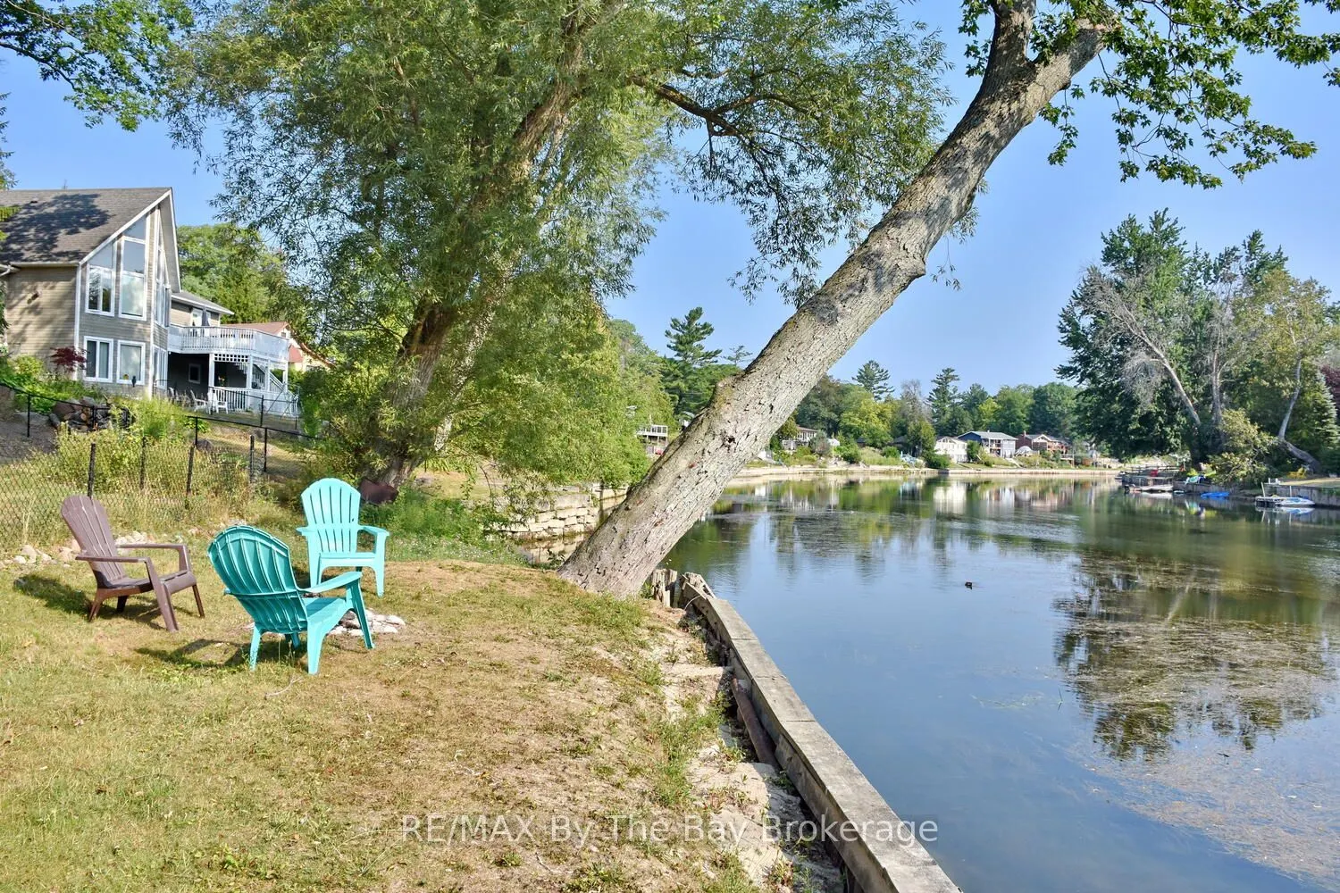 103 Sunnidale Road S