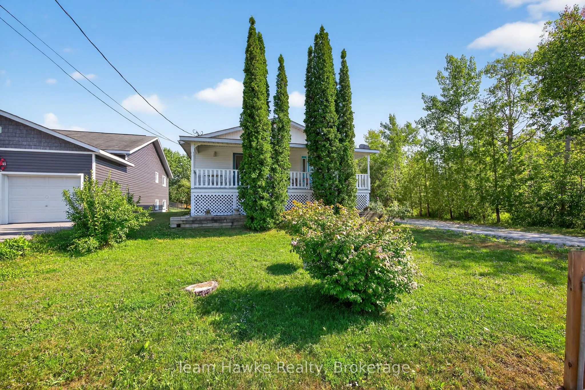 203 Woodlands Avenue