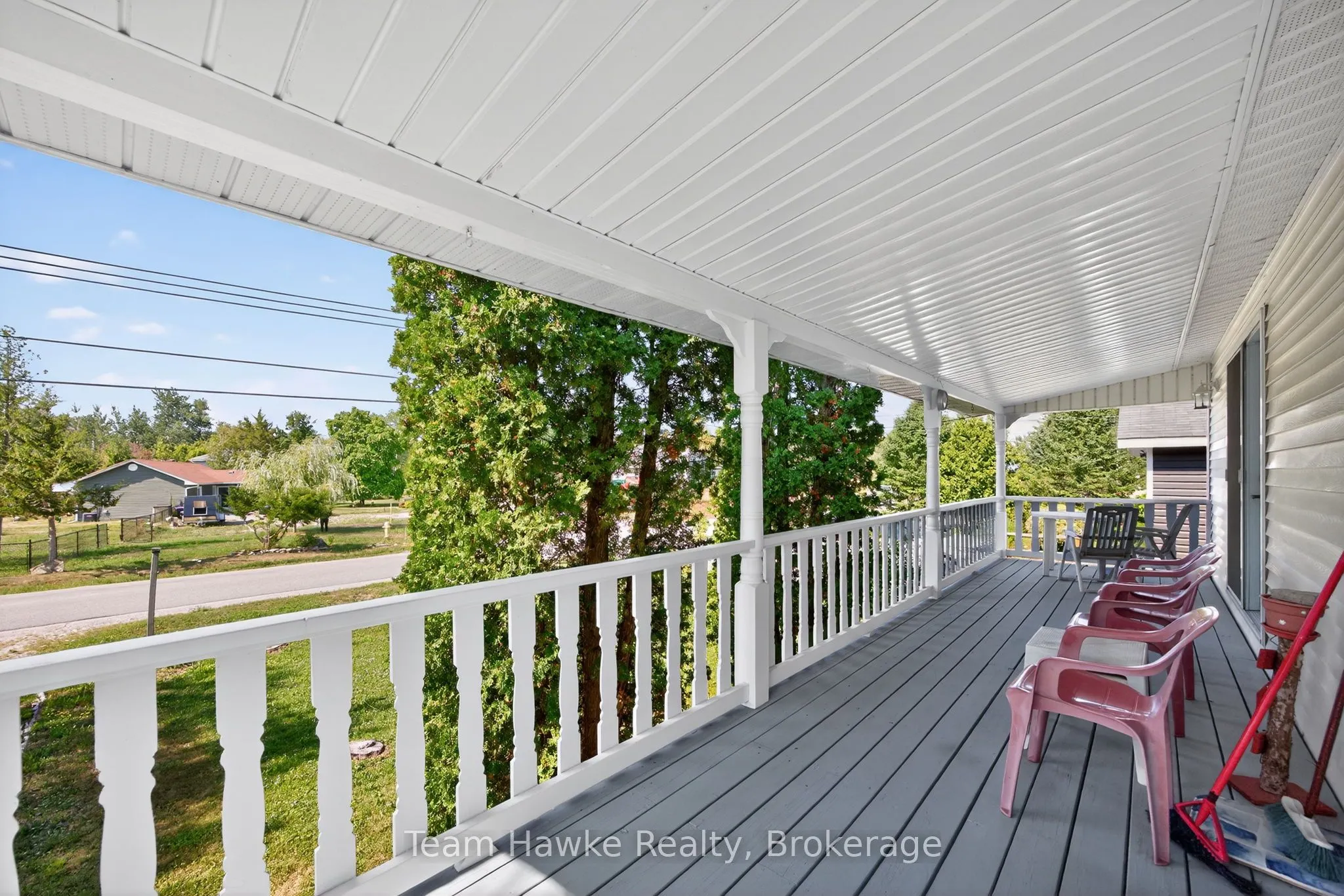 203 Woodlands Avenue