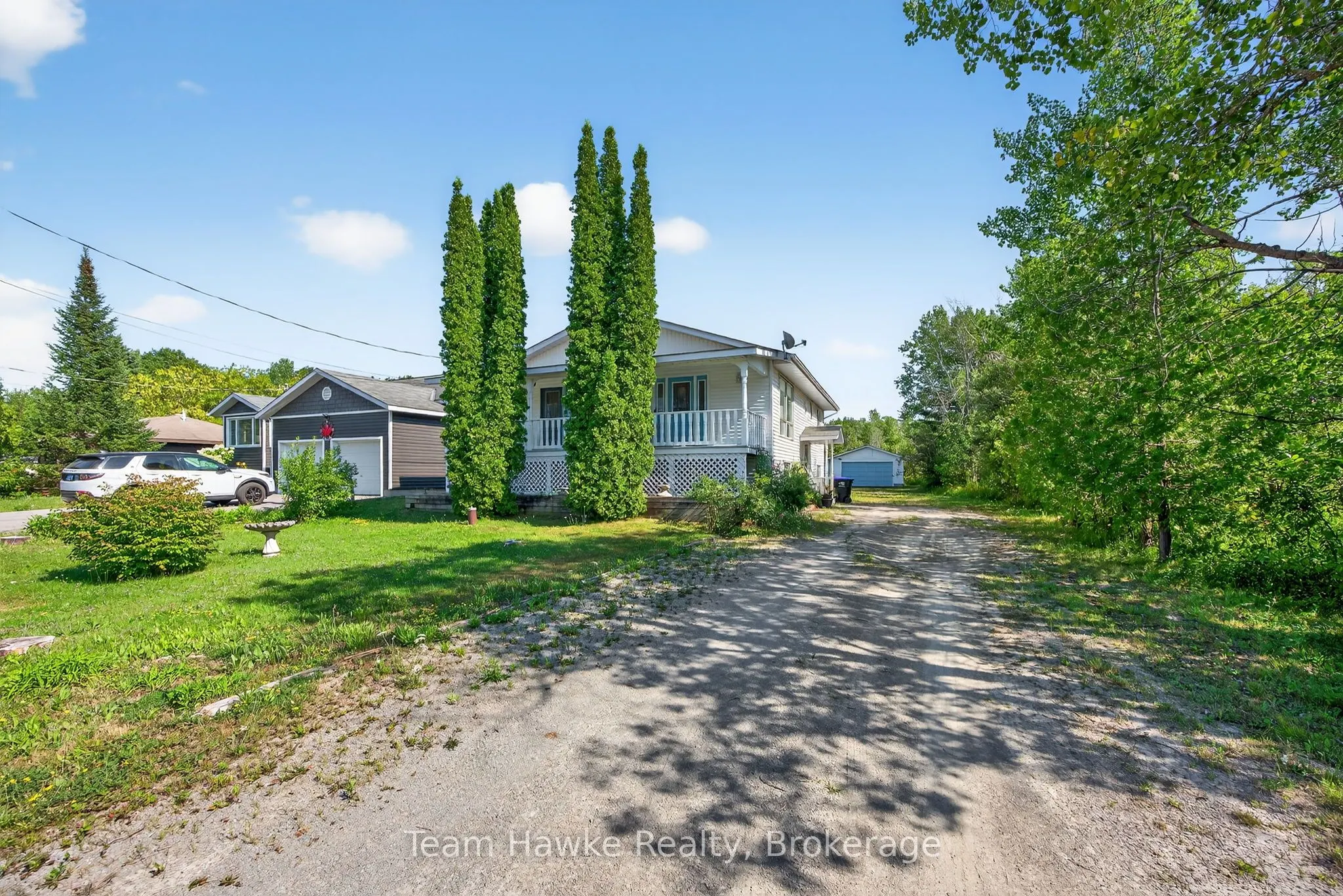 203 Woodlands Avenue