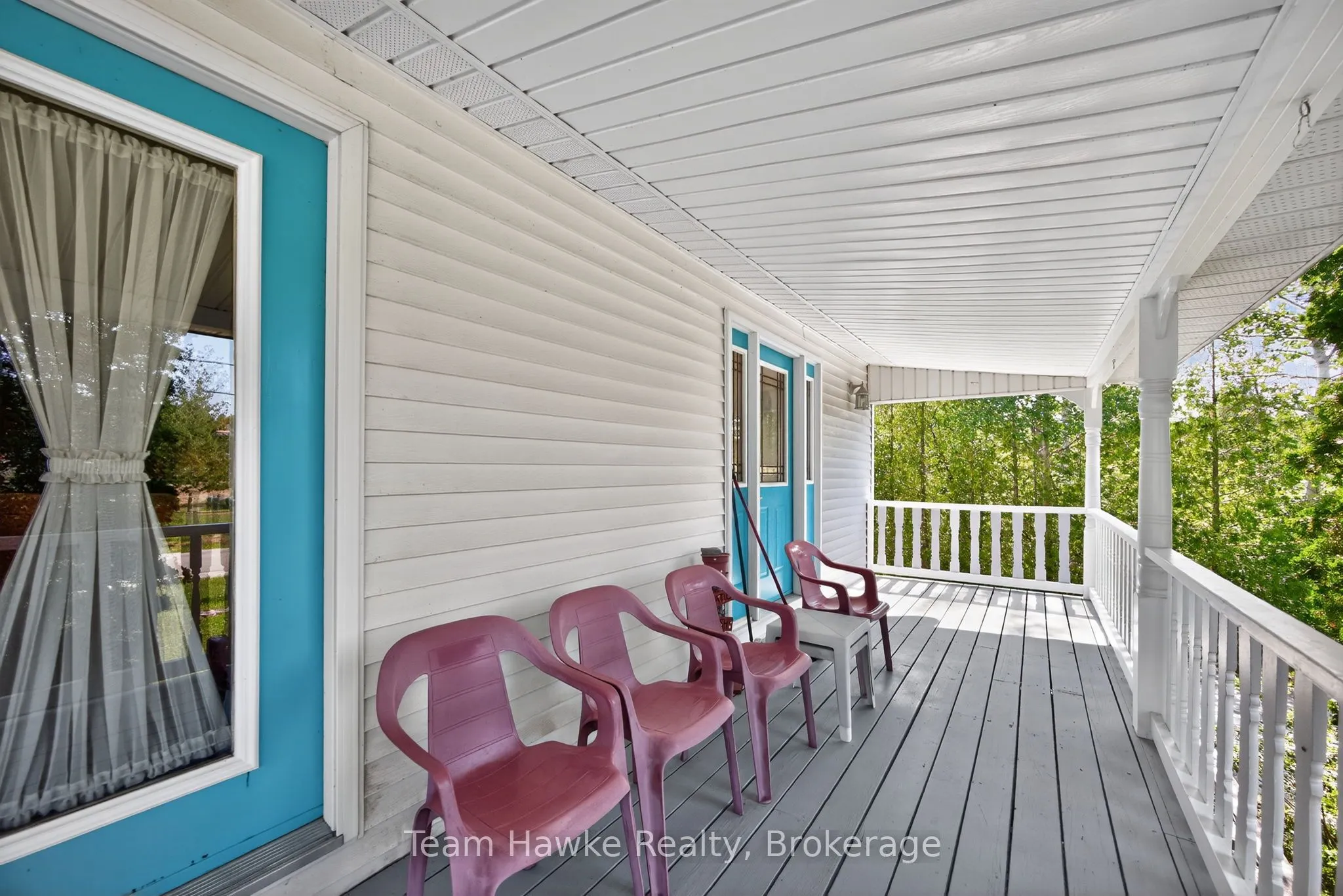 203 Woodlands Avenue