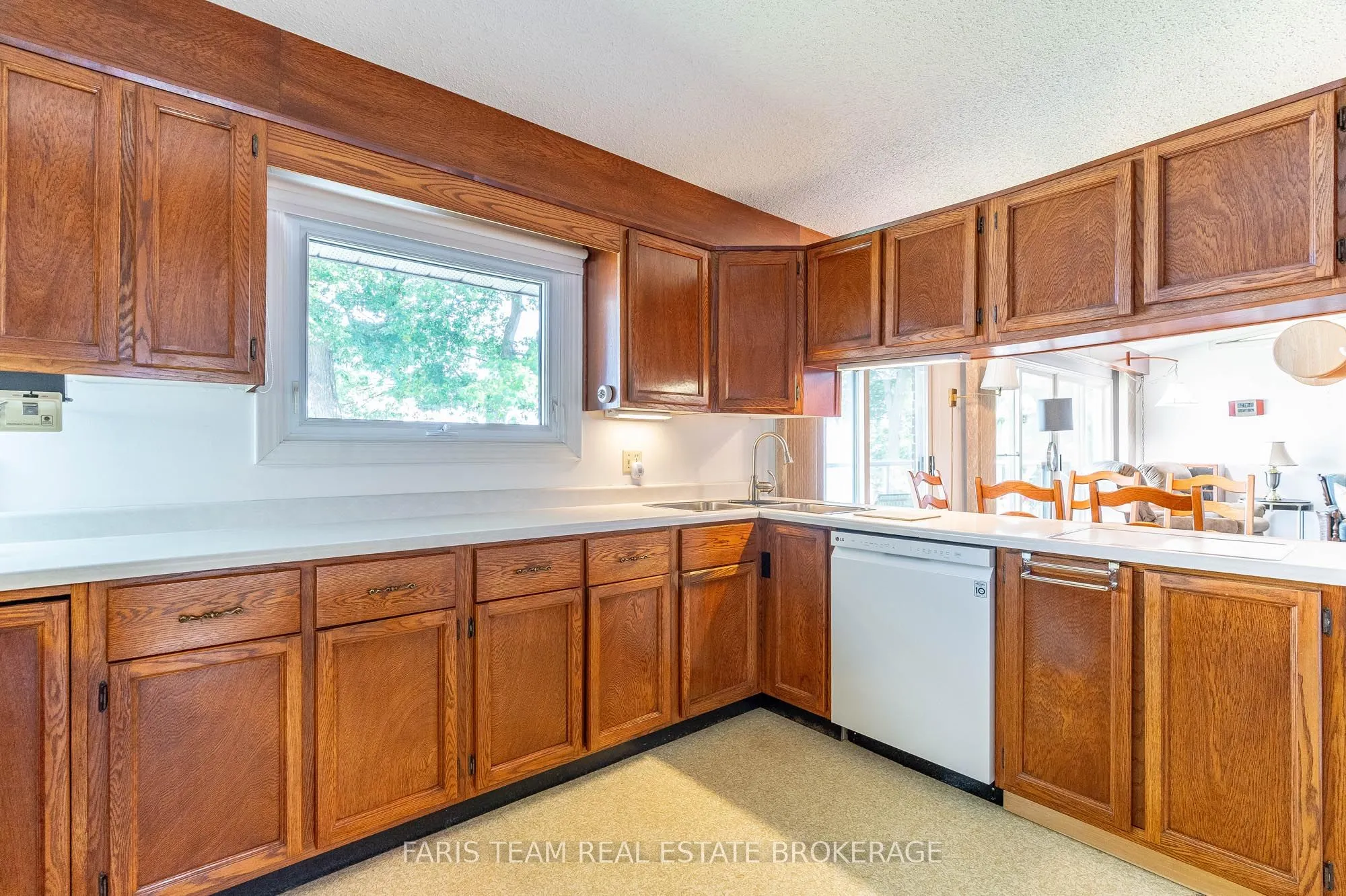 1 Southwood Circle