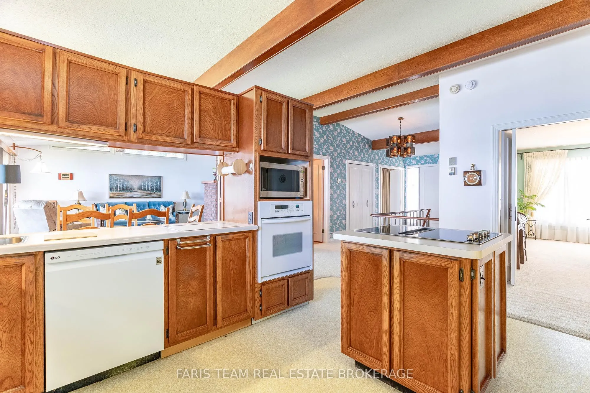 1 Southwood Circle