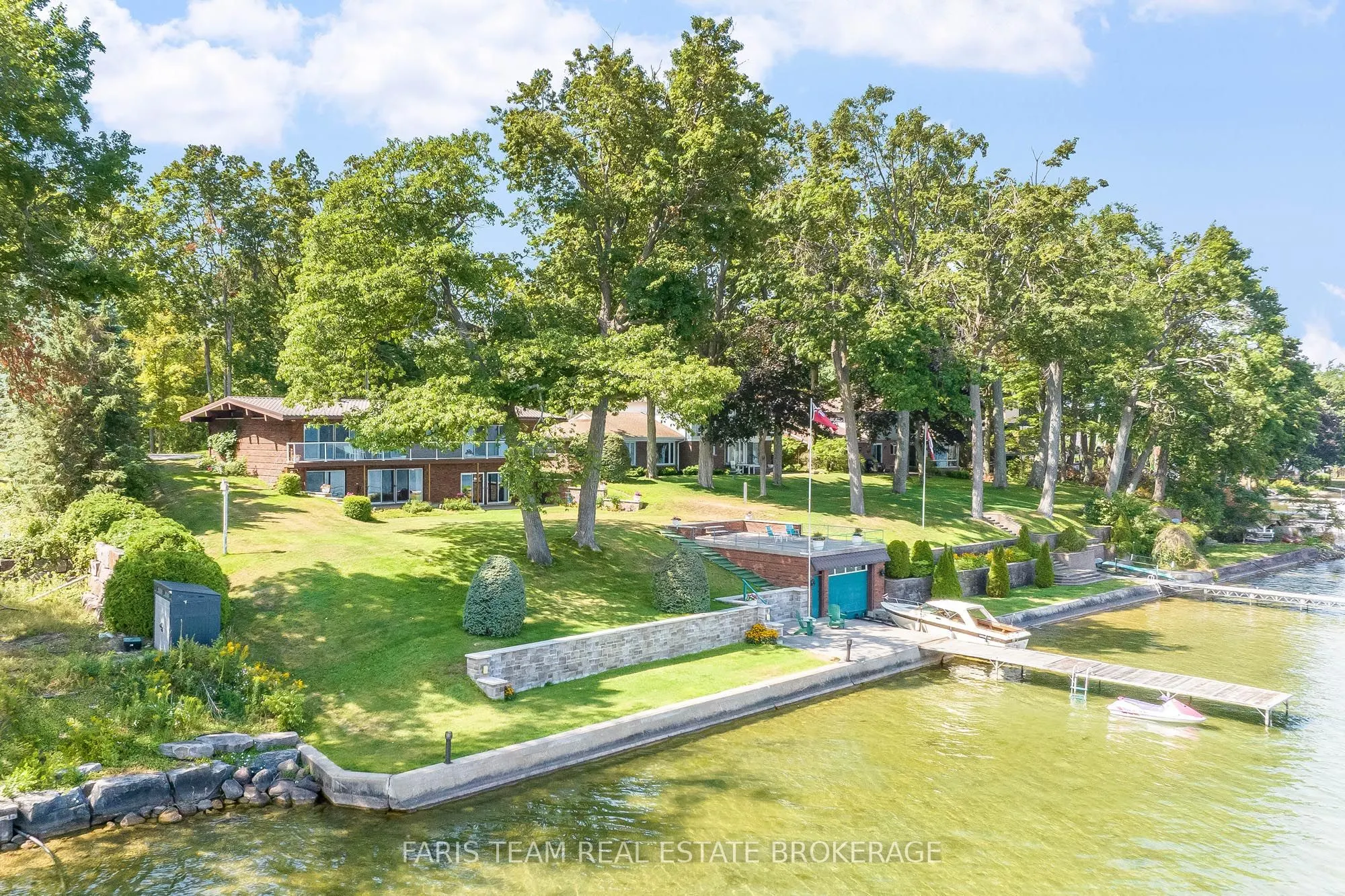 1 Southwood Circle
