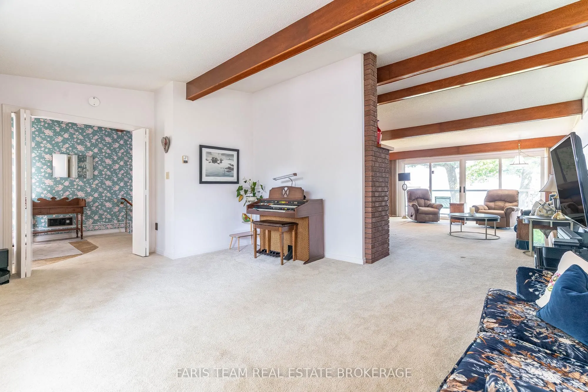 1 Southwood Circle