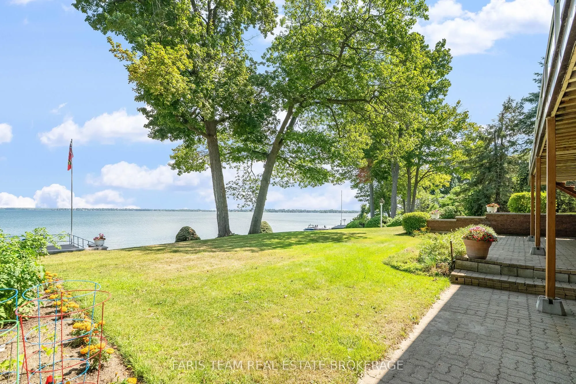 1 Southwood Circle