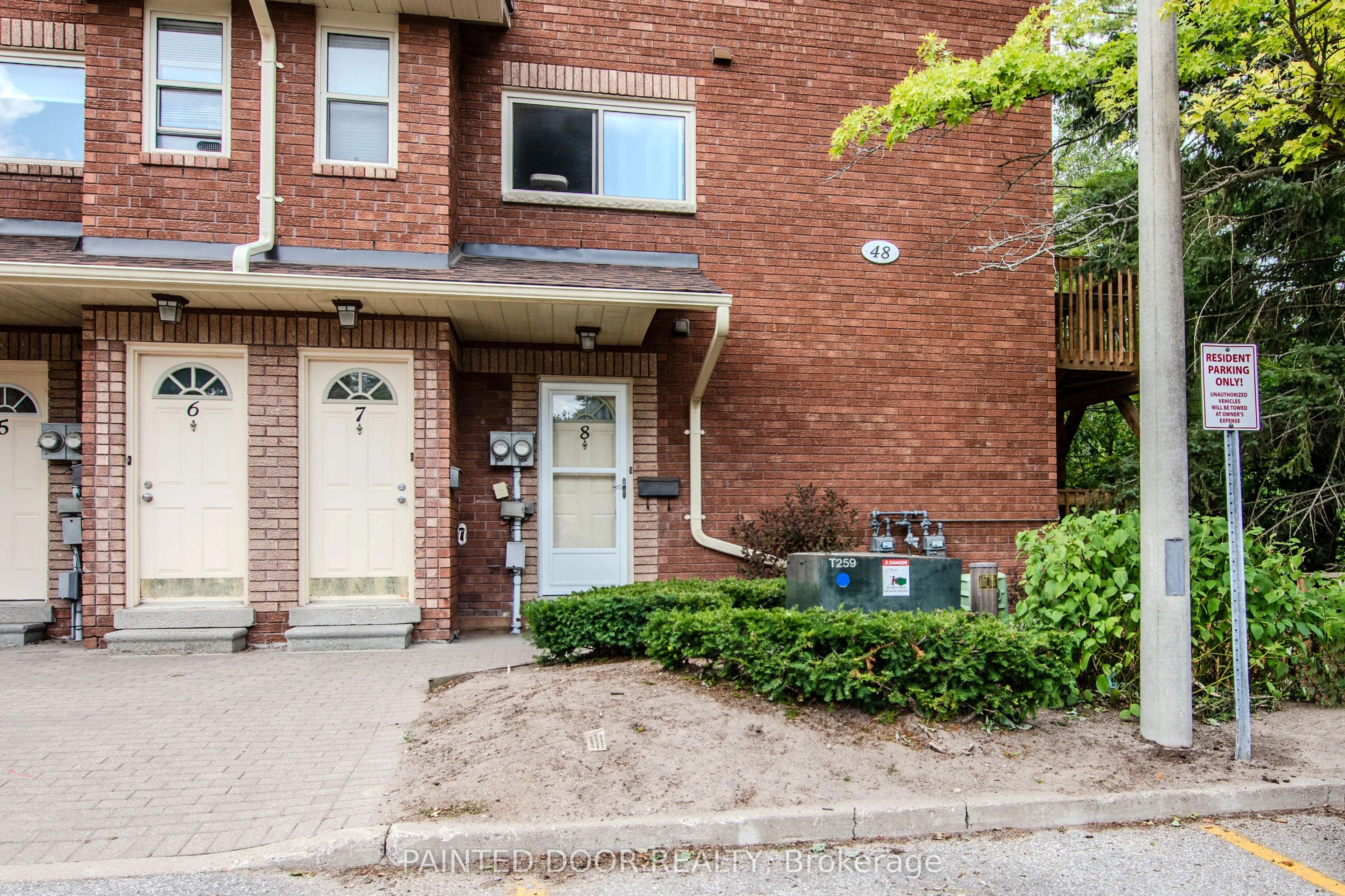 48 Shadowood Road, #8
