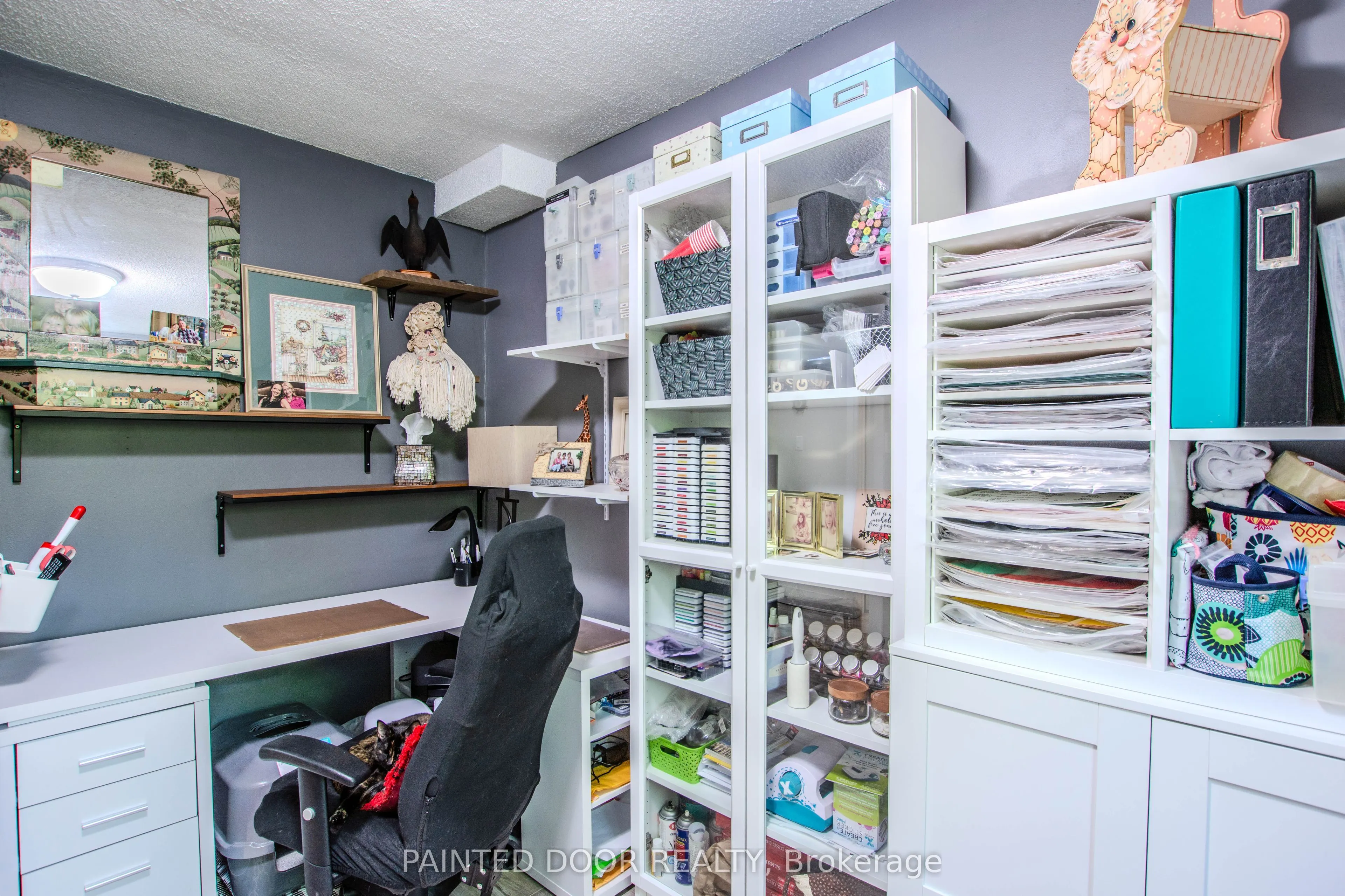 48 Shadowood Road, #8