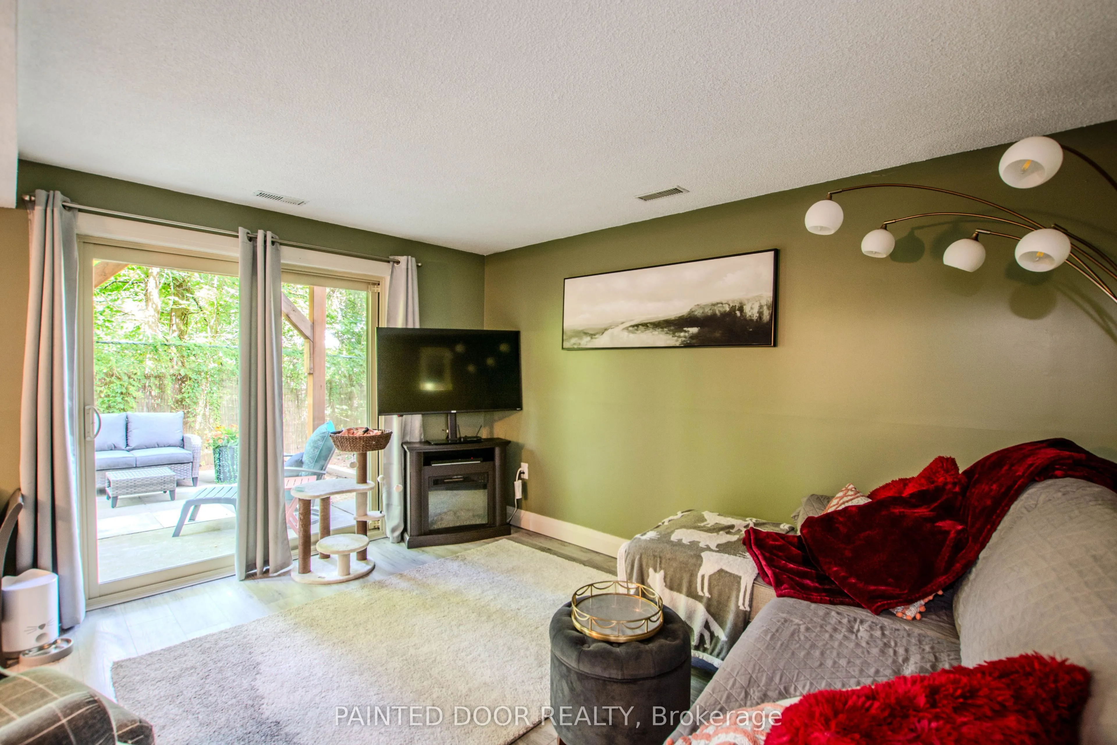 48 Shadowood Road, #8